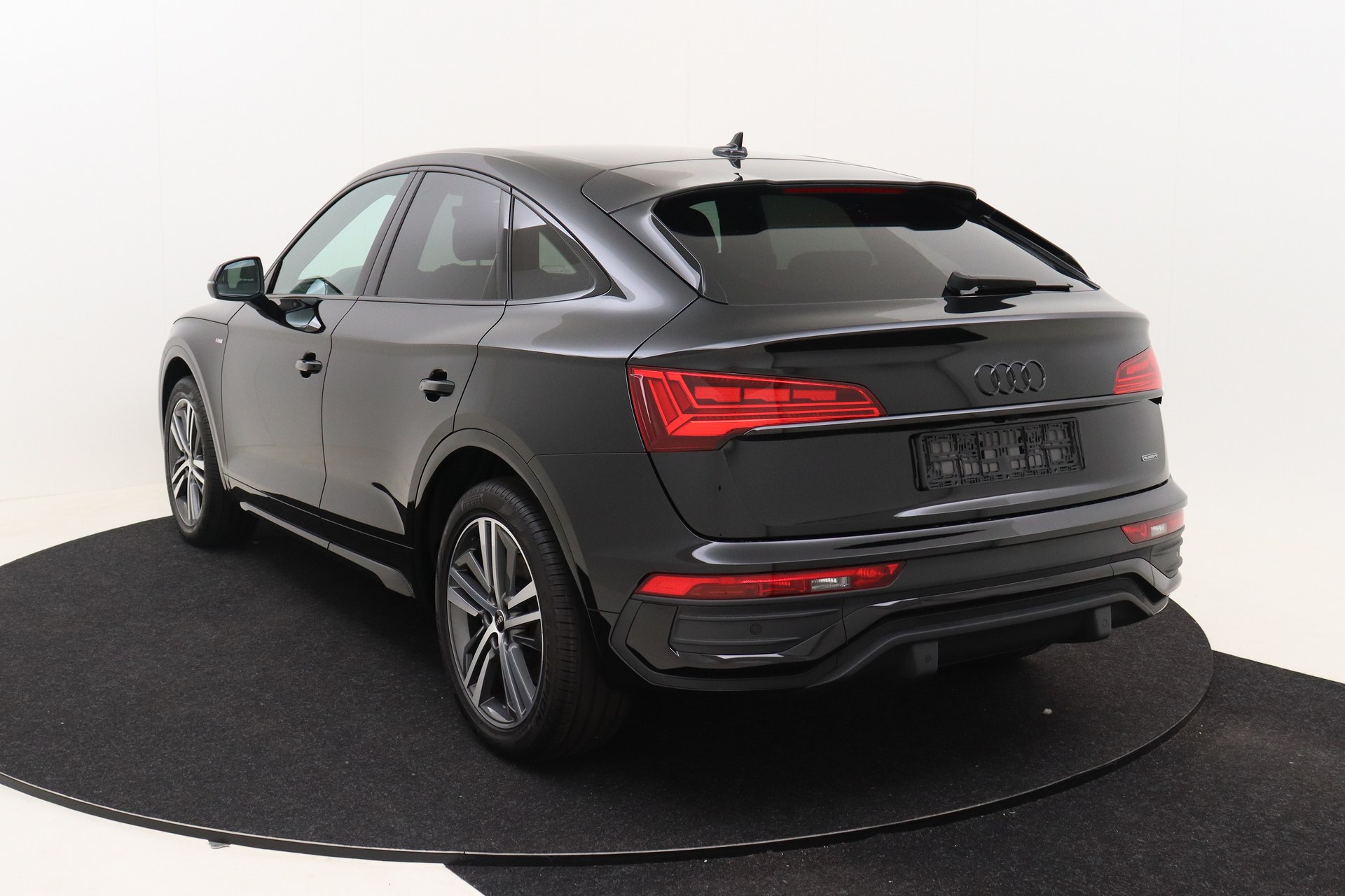 AUDI Q5 SPORTBACK 40TDi Stronic Quattro S Line
