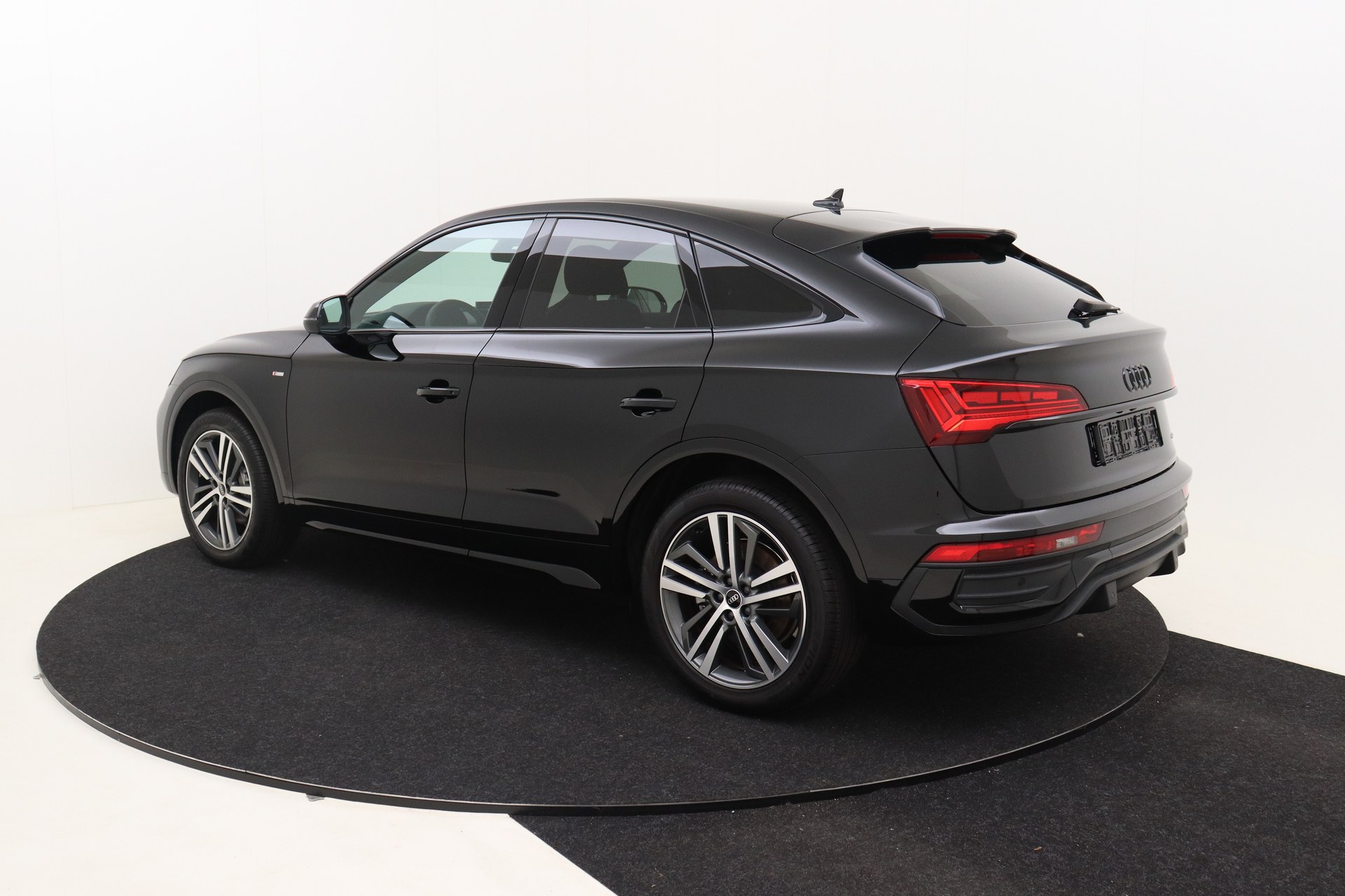 AUDI Q5 SPORTBACK 40TDi Stronic Quattro S Line