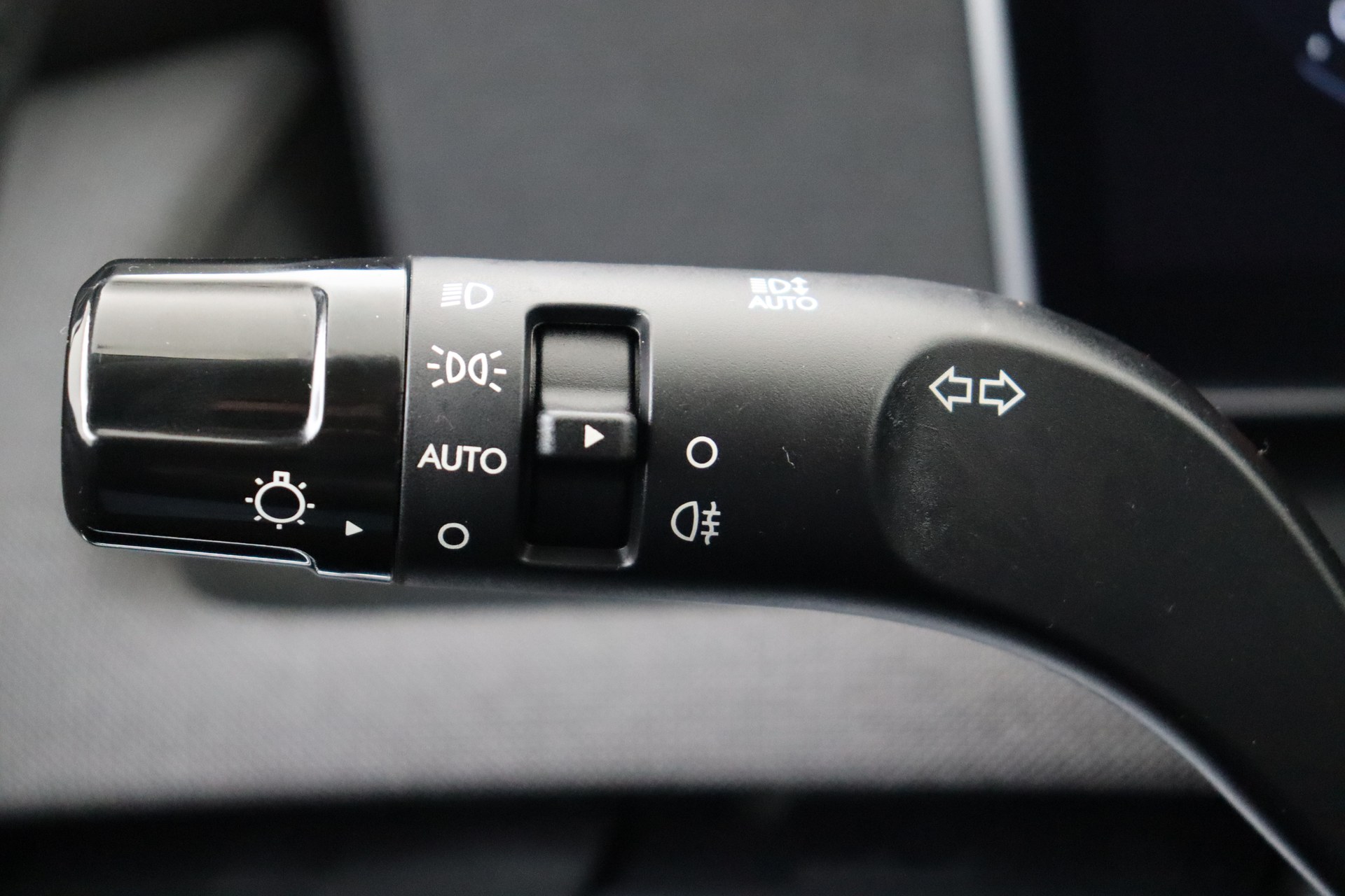 HYUNDAI TUCSON 1.6 T-GDi HEV 215ch 6AT Feel Comfort
