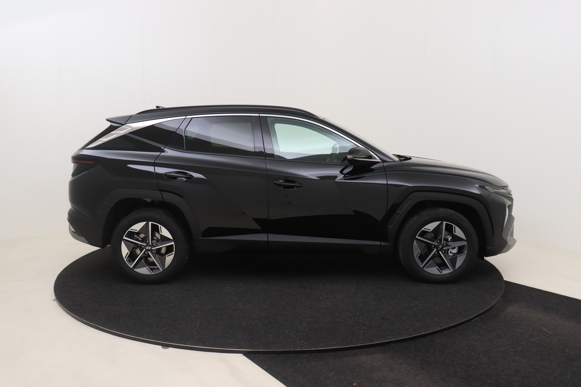 HYUNDAI TUCSON 1.6 T-GDi HEV 215ch 6AT Feel Comfort