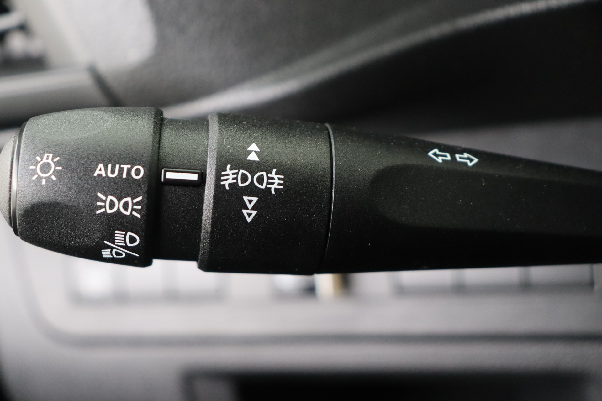 PEUGEOT EXPERT 2,0 BlueHDi 180ch EAT8 Standard