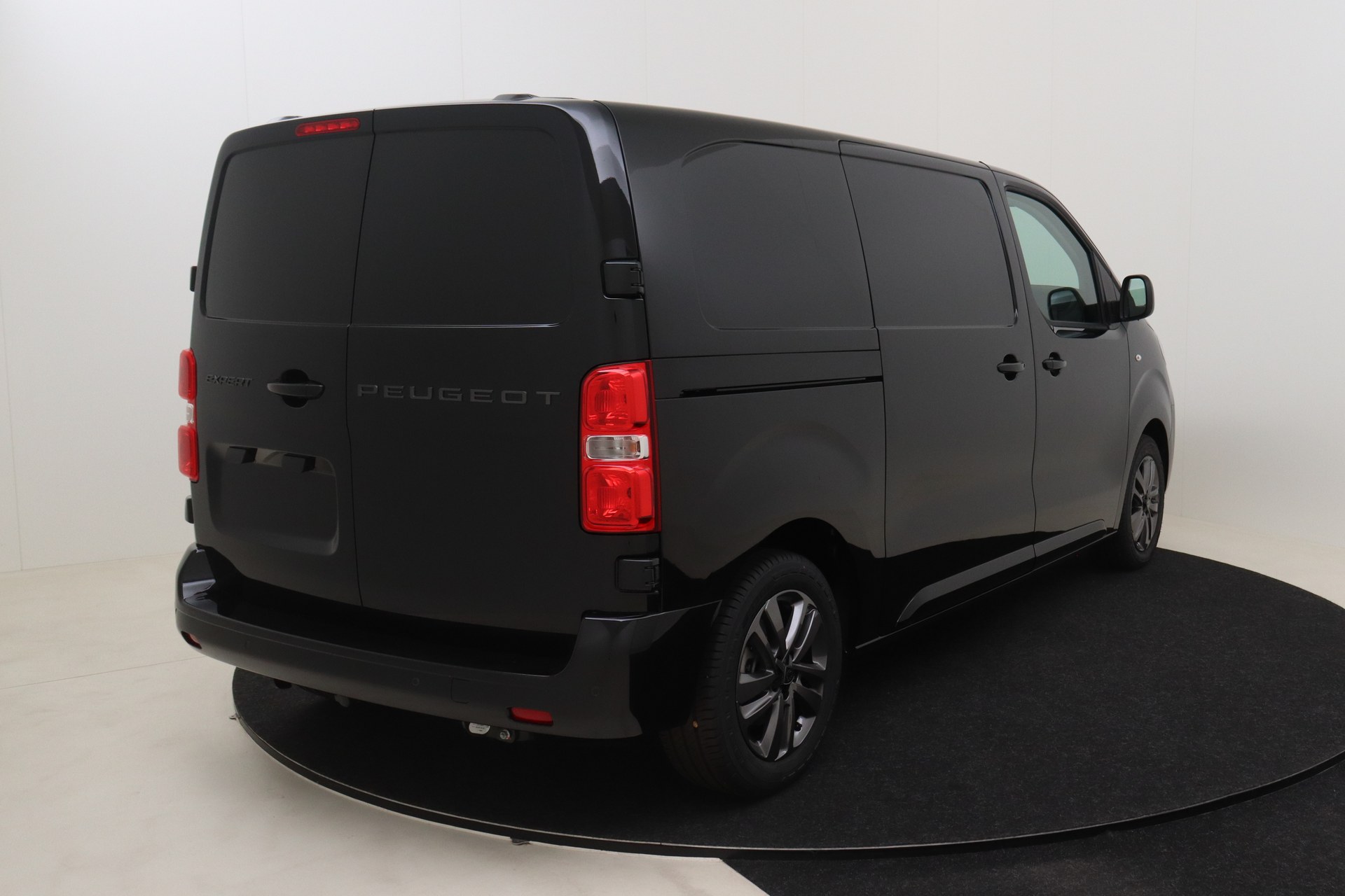 PEUGEOT EXPERT 2,0 BlueHDi 180ch EAT8 Standard