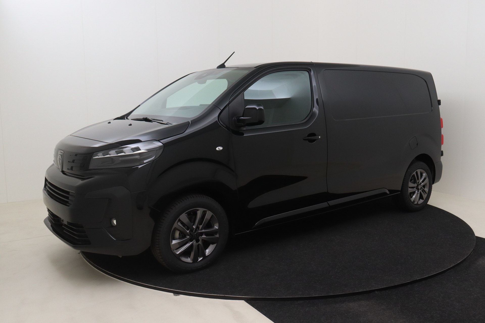 PEUGEOT EXPERT 2,0 BlueHDi 180ch EAT8 Standard