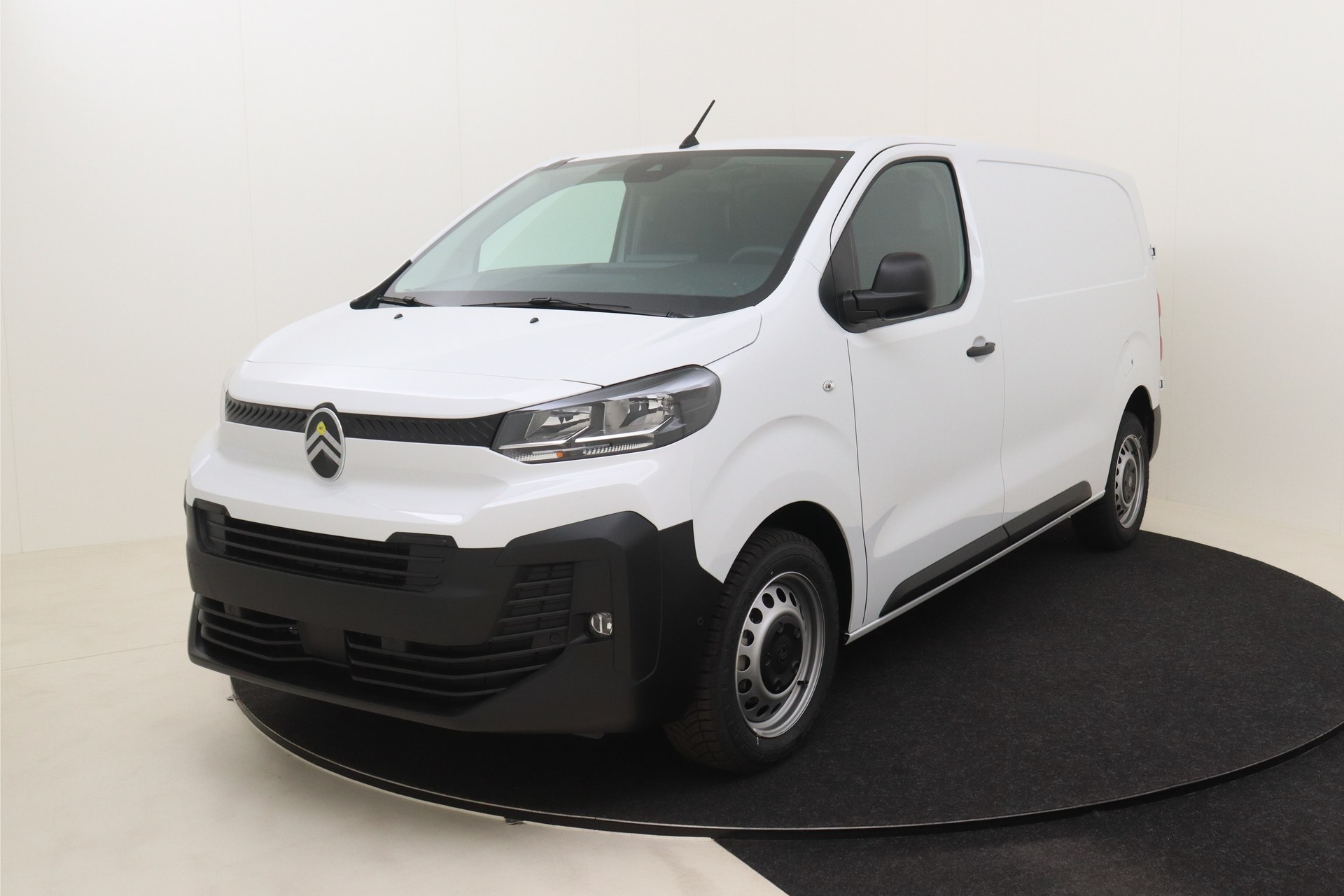 CITROEN JUMPY 2.0 BlueHDi 145ch S&S EAT8    Maat M