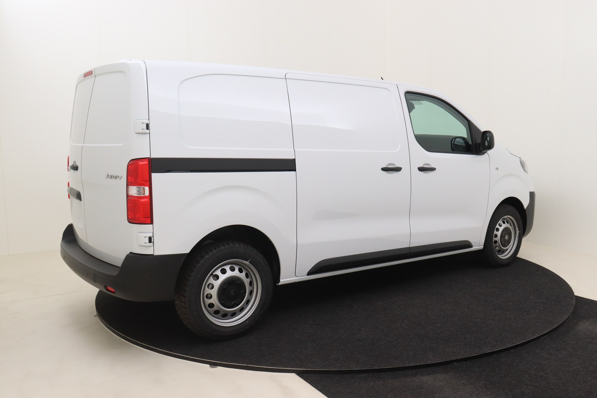 CITROEN JUMPY 2.0 BlueHDi 145ch S&S EAT8    Maat M