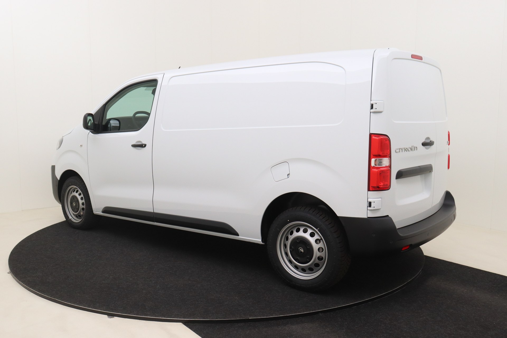 CITROEN JUMPY 2.0 BlueHDi 145ch S&S EAT8    Maat M