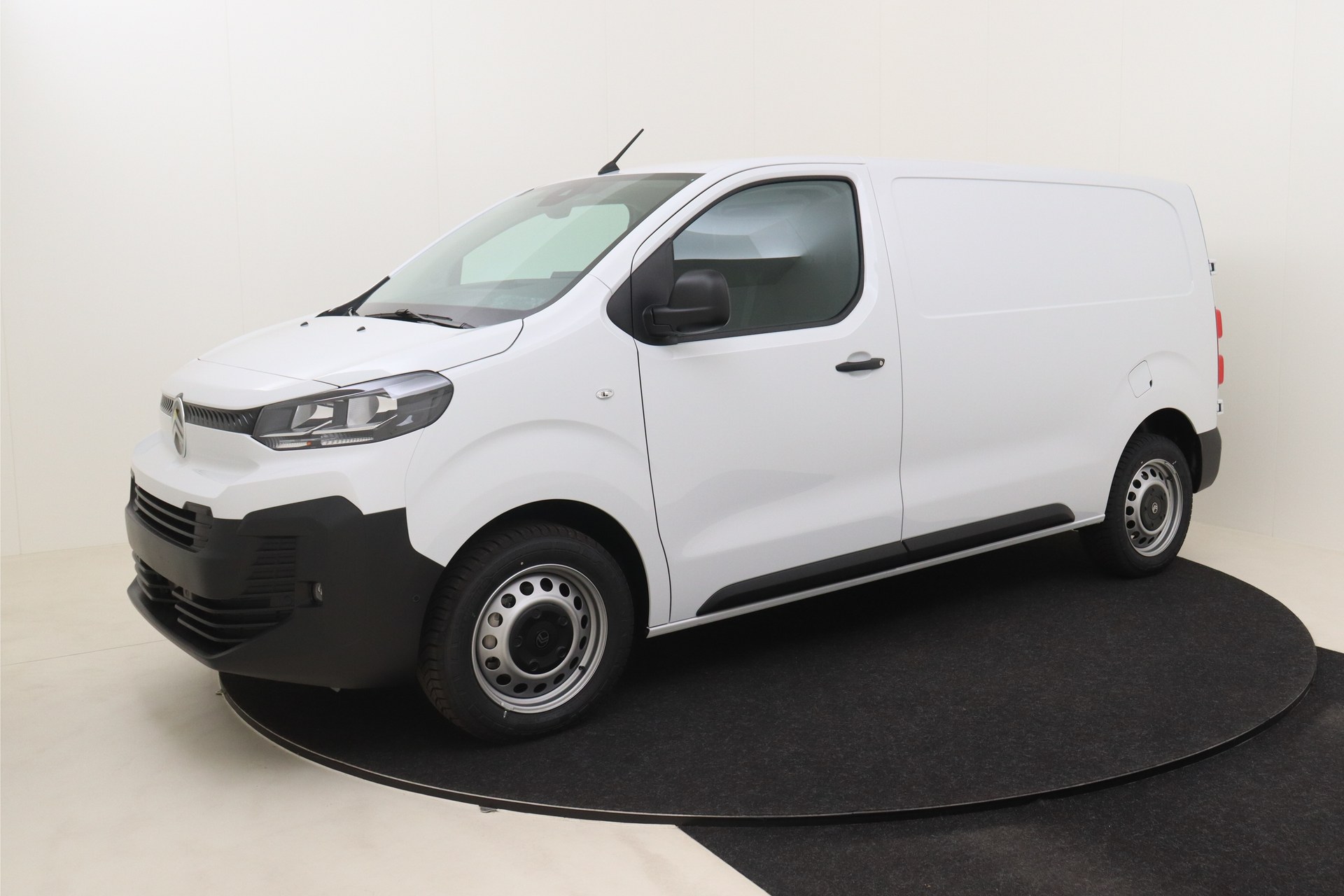 CITROEN JUMPY 2.0 BlueHDi 145ch S&S EAT8    Maat M