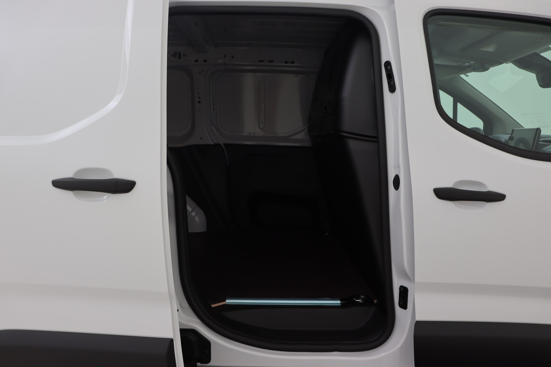 CITROEN BERLINGO 1.5 BlueHDi 130ch S&S EAT8 Van Maat M Light