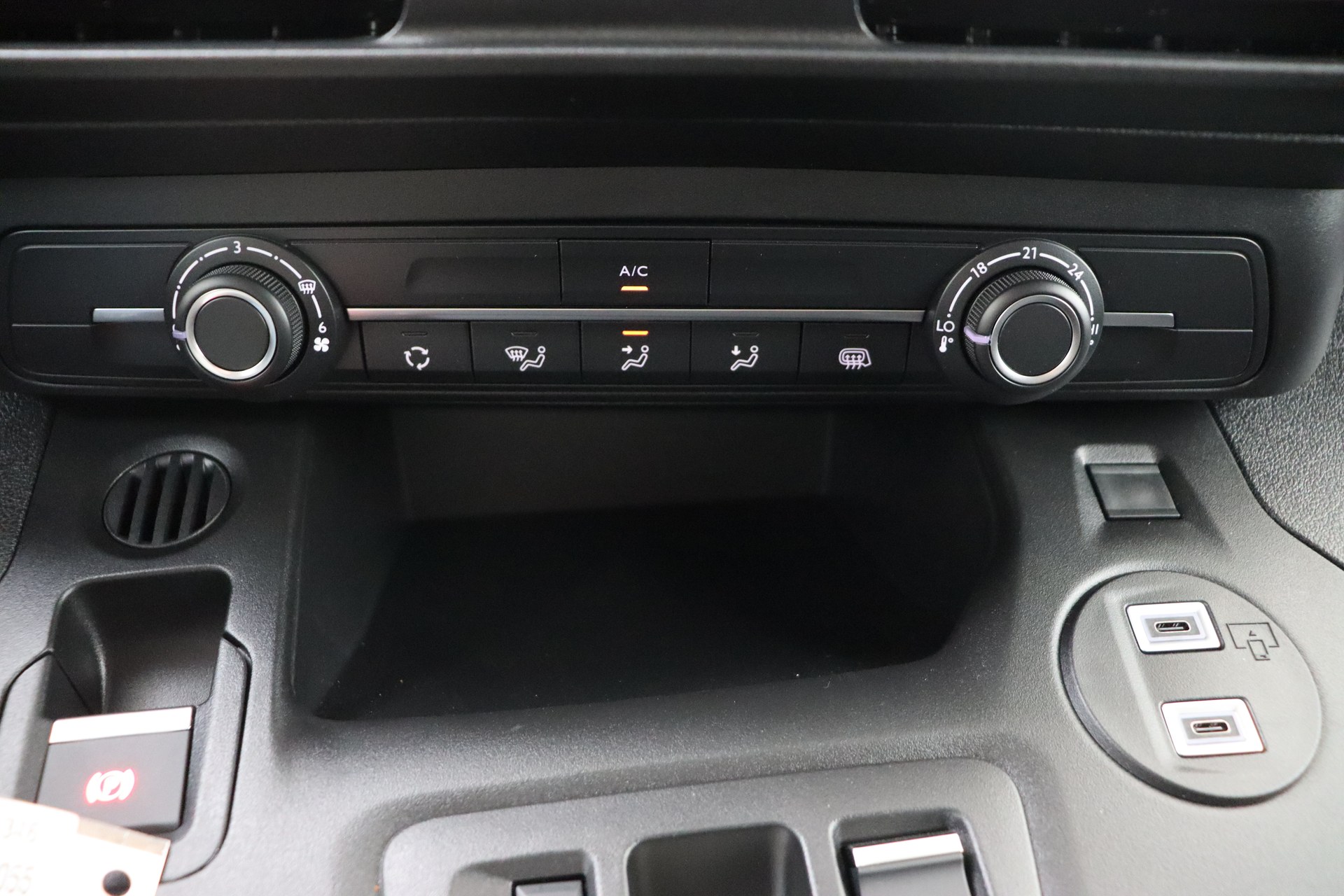 CITROEN BERLINGO 1.5 BlueHDi 130ch S&S EAT8 Van Maat M Light