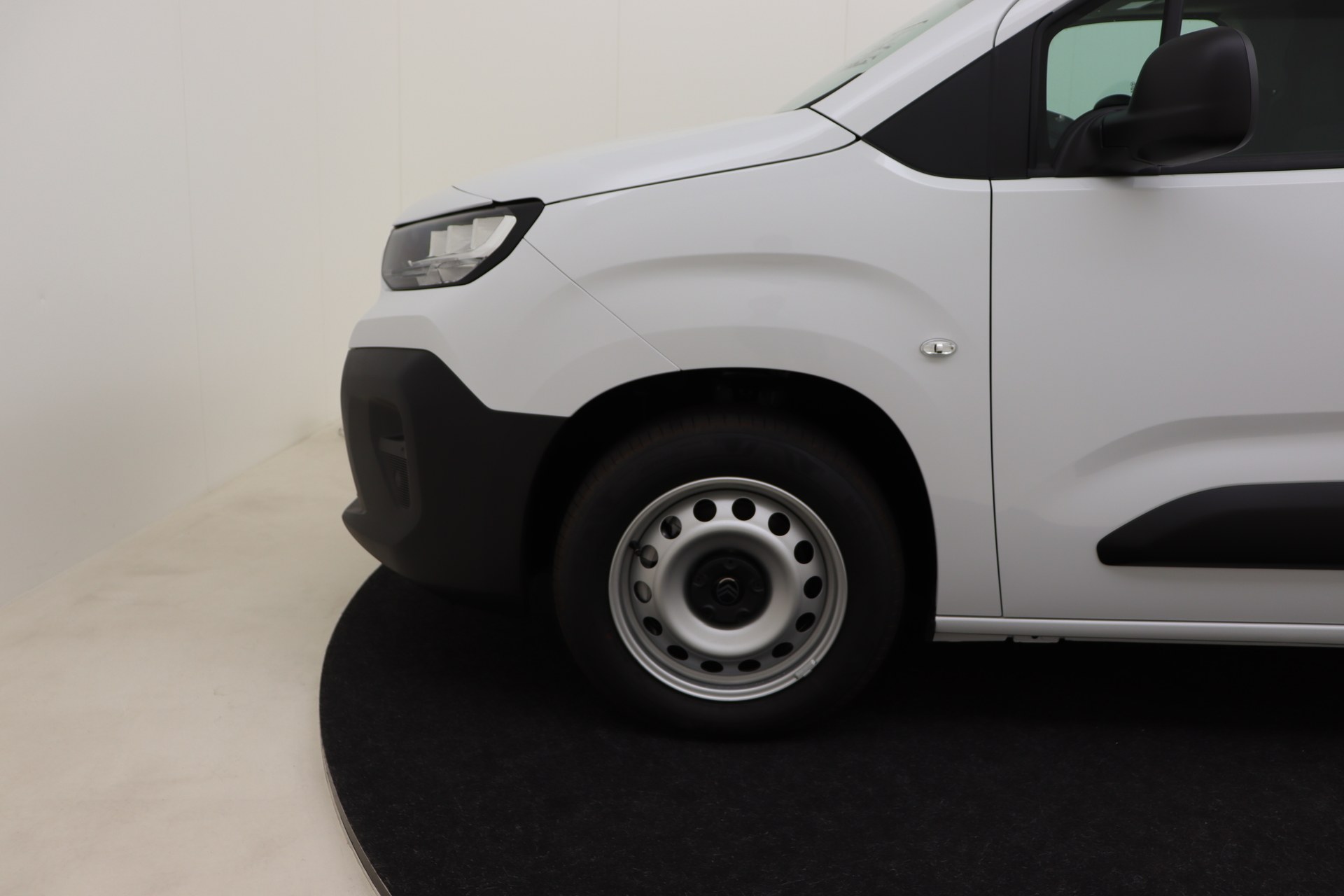 CITROEN BERLINGO 1.5 BlueHDi 130ch S&S EAT8 Van Maat M Light