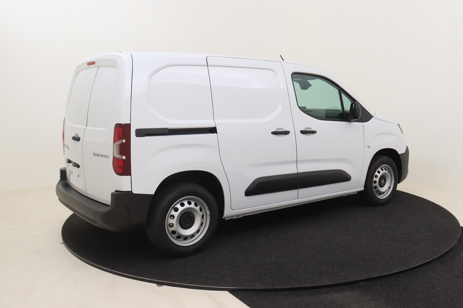 CITROEN BERLINGO 1.5 BlueHDi 130ch S&S EAT8 Van Maat M Light