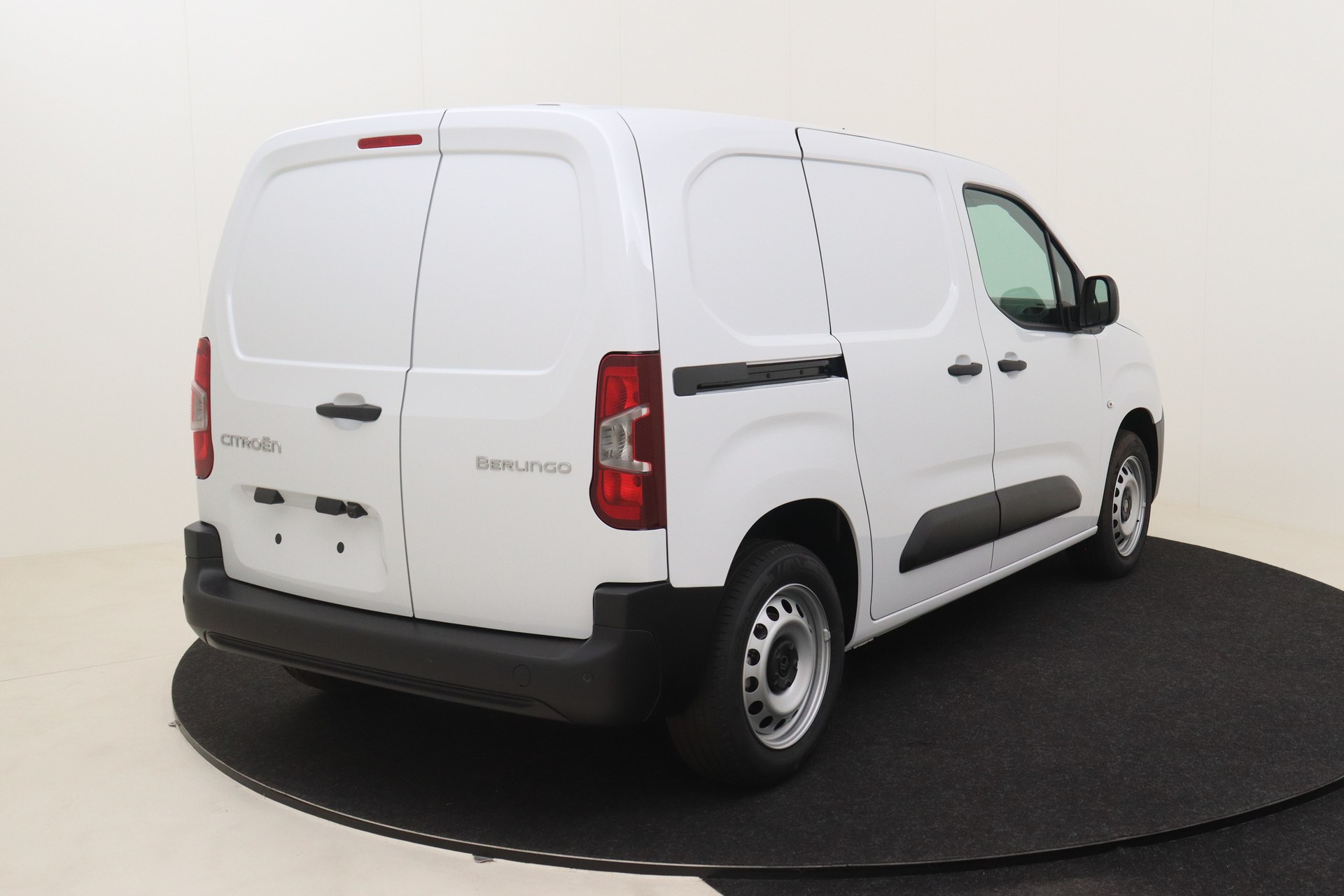 CITROEN BERLINGO 1.5 BlueHDi 130ch S&S EAT8 Van Maat M Light