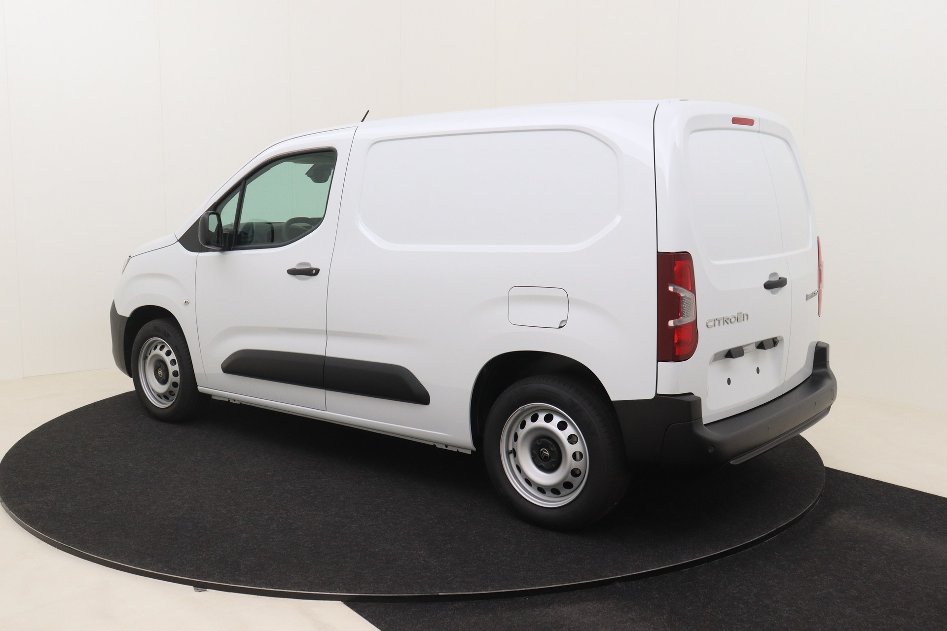 CITROEN BERLINGO 1.5 BlueHDi 130ch S&S EAT8 Van Maat M Light