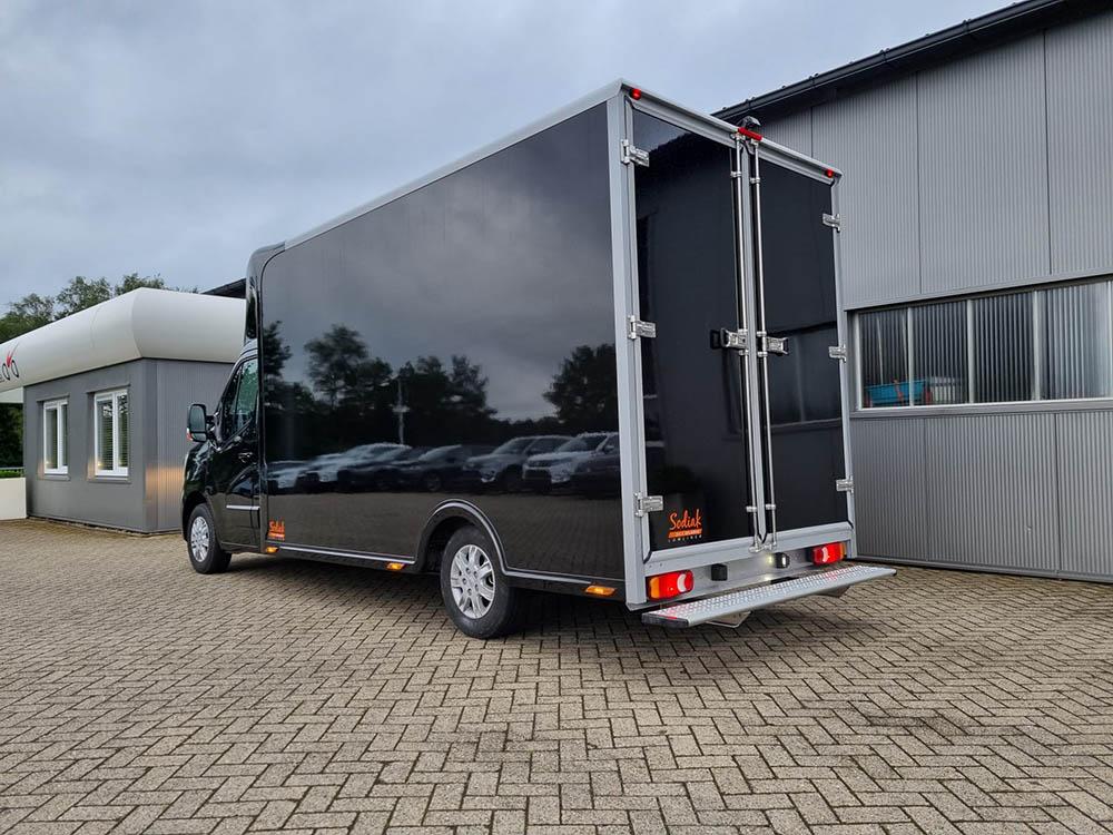 RENAULT MASTER Kofferaufbau 2.3 dCi 165PS 3,5t 3-Sitzer Klima Navi RÃ¼ckf.Kamera HecktÃ¼ren 270Â° Innenraumverkleidung Laderaum 4100x2120