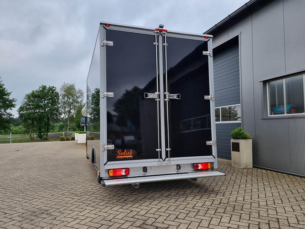 RENAULT MASTER Kofferaufbau 2.3 dCi 165PS 3,5t 3-Sitzer Klima Navi RÃ¼ckf.Kamera HecktÃ¼ren 270Â° Innenraumverkleidung Laderaum 4100x2120