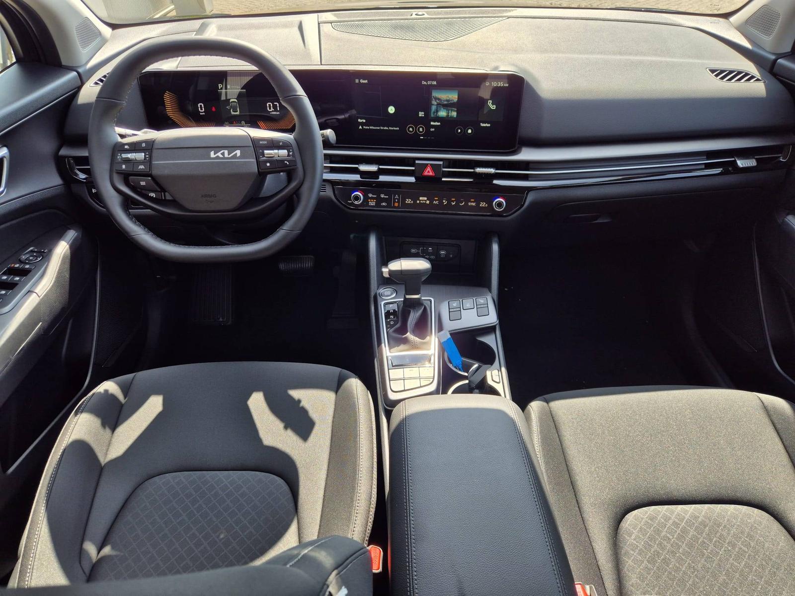 KIA SPORTAGE Vision 1.6 T-GDi MHEV 150PS Automatik NEUES MODELL MY26 FACELIFT Sitzheizung Lenkradheizung Klimaautomatik Navi Bluetooth Touchscreen Apple CarPlay Android Auto PDC v+h 17"LM RÃ¼ckf.Kamera ACC 2x Keyless