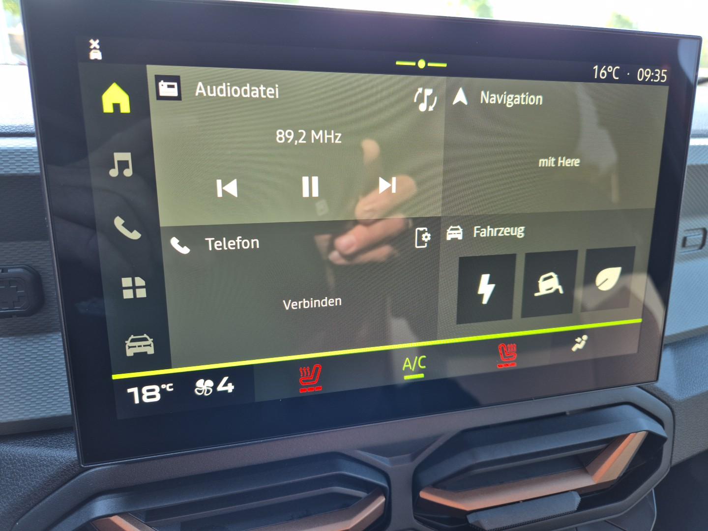 DACIA DUSTER 1.6 Hybrid 140hp