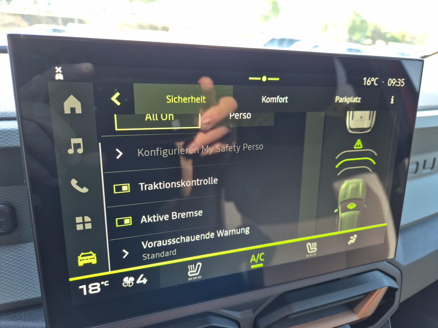 DACIA DUSTER 1.6 Hybrid 140hp
