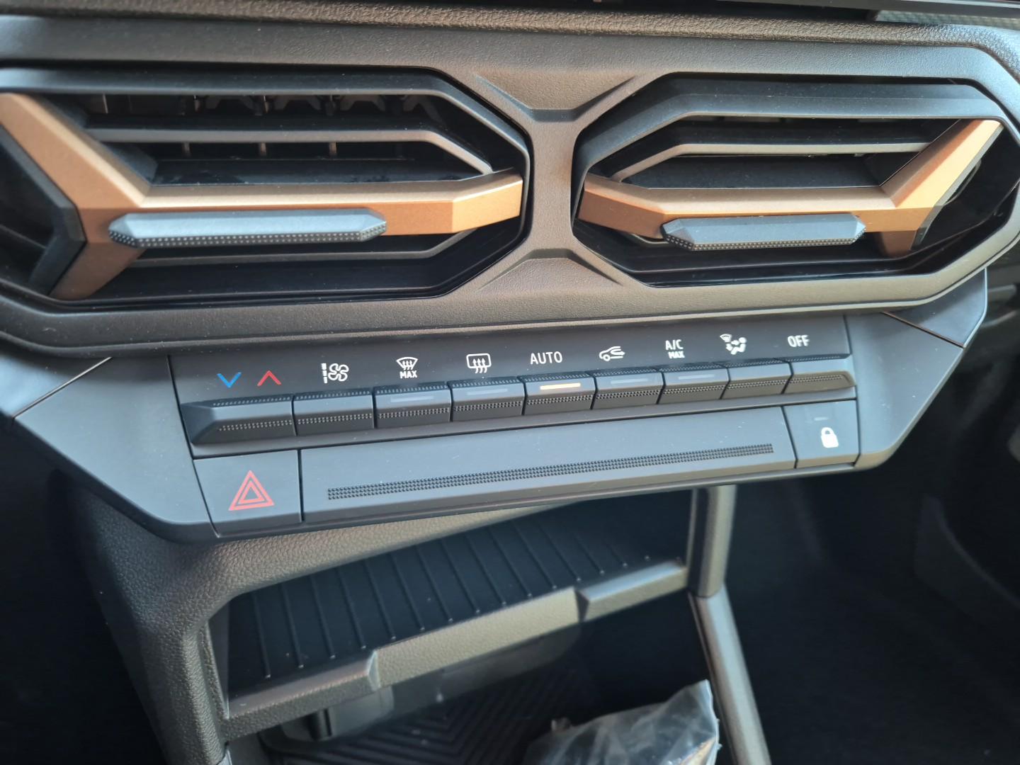 DACIA DUSTER 1.6 Hybrid 140hp