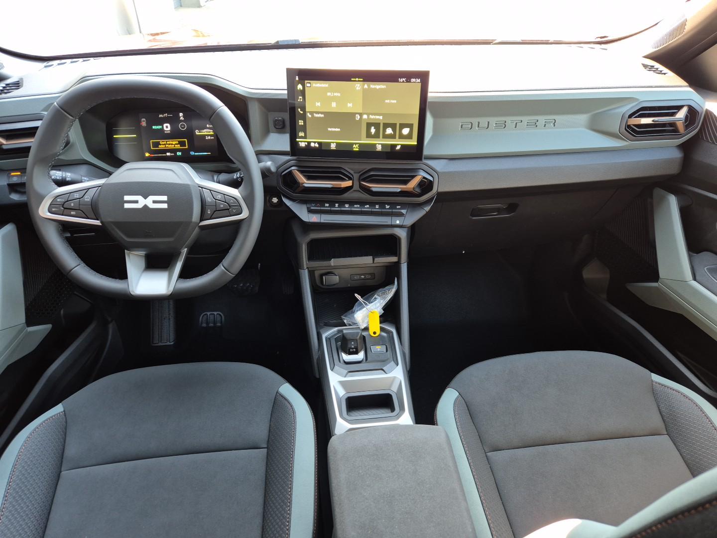 DACIA DUSTER 1.6 Hybrid 140hp