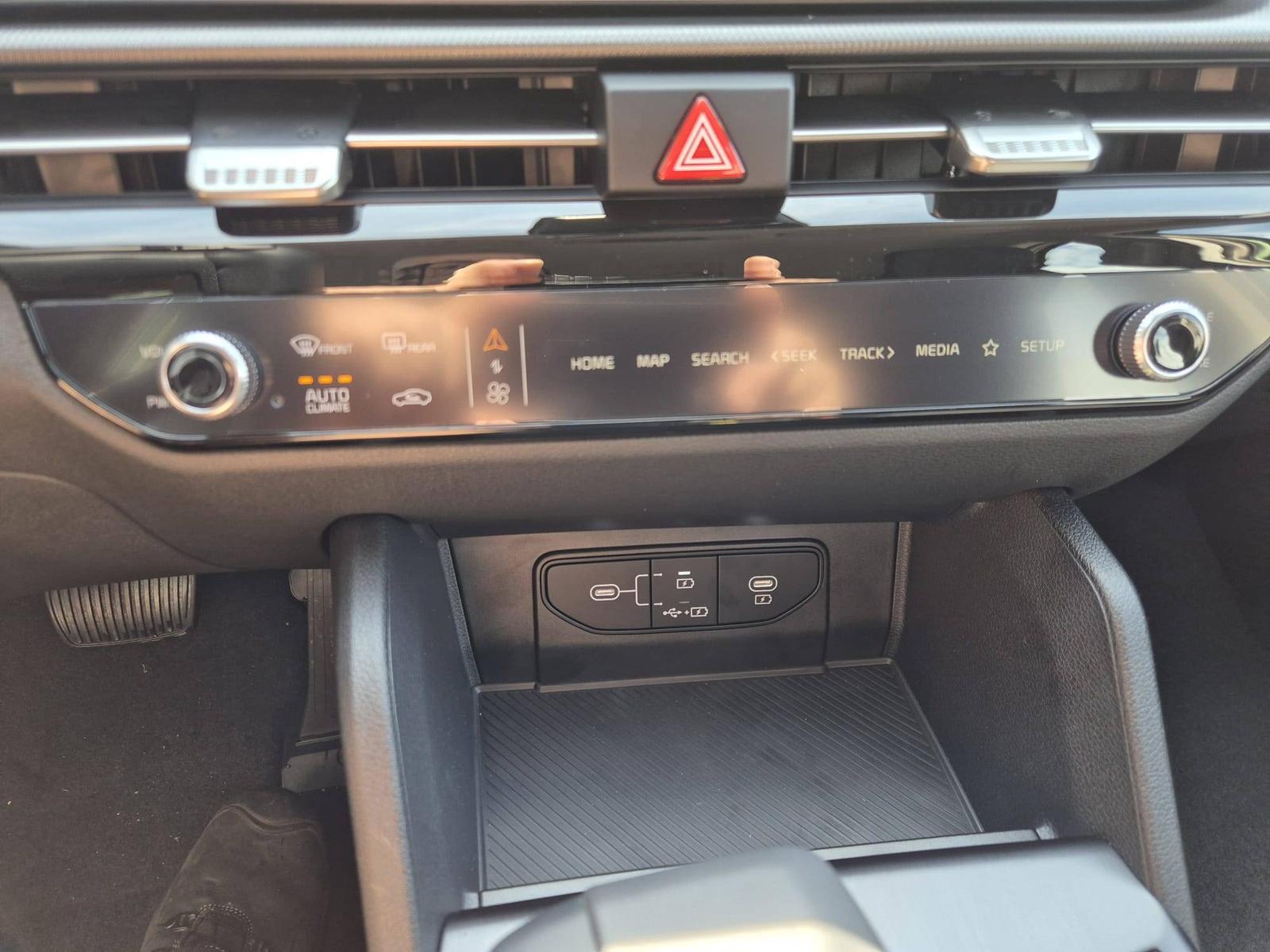 KIA SPORTAGE 1.6 Gasoline 150hp Vision