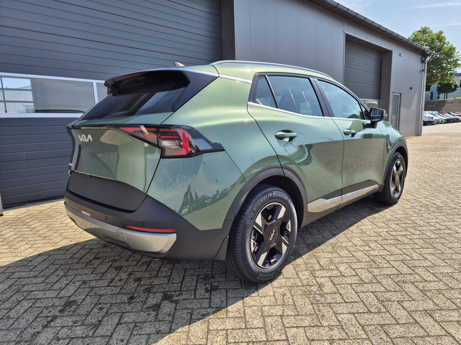 KIA SPORTAGE 1.6 Gasoline 150hp Vision