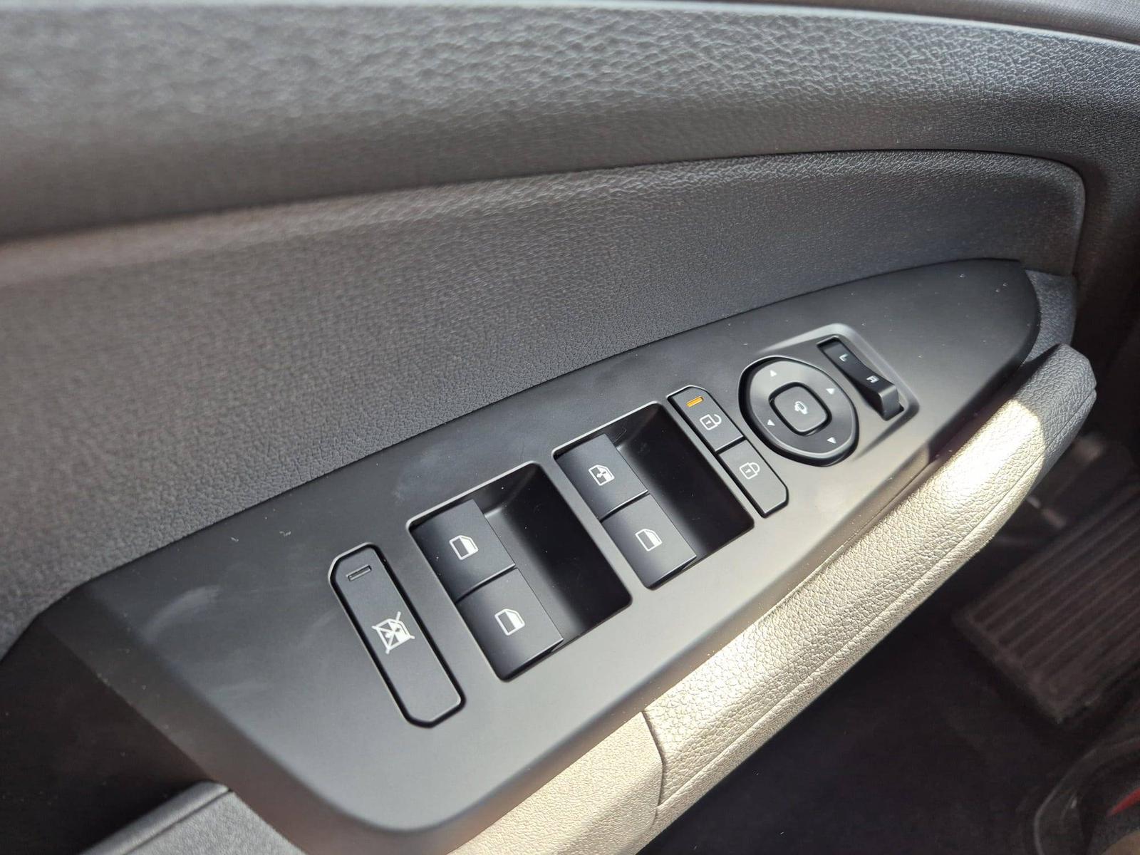 KIA SPORTAGE 1.6 Gasoline 150hp Vision