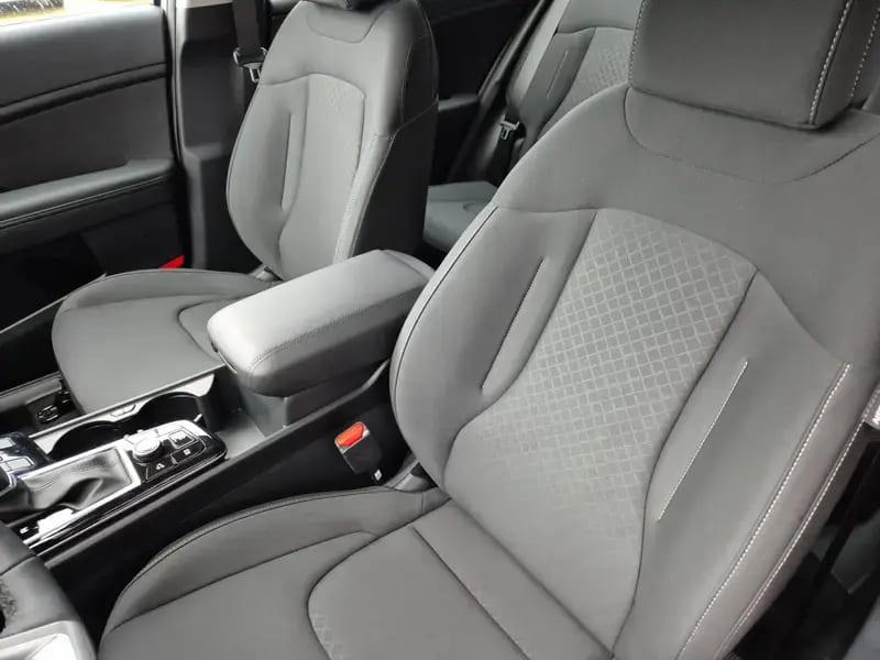KIA SPORTAGE 1.6 Gasoline 160hp Vision