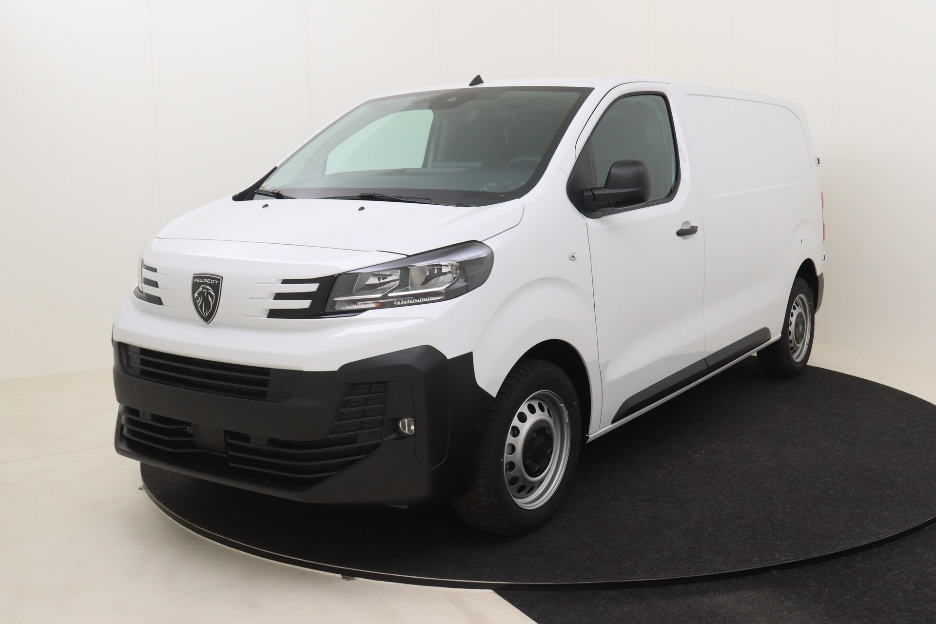 PEUGEOT EXPERT 2.0 BlueHDi 145 S&S EAT8   Standard