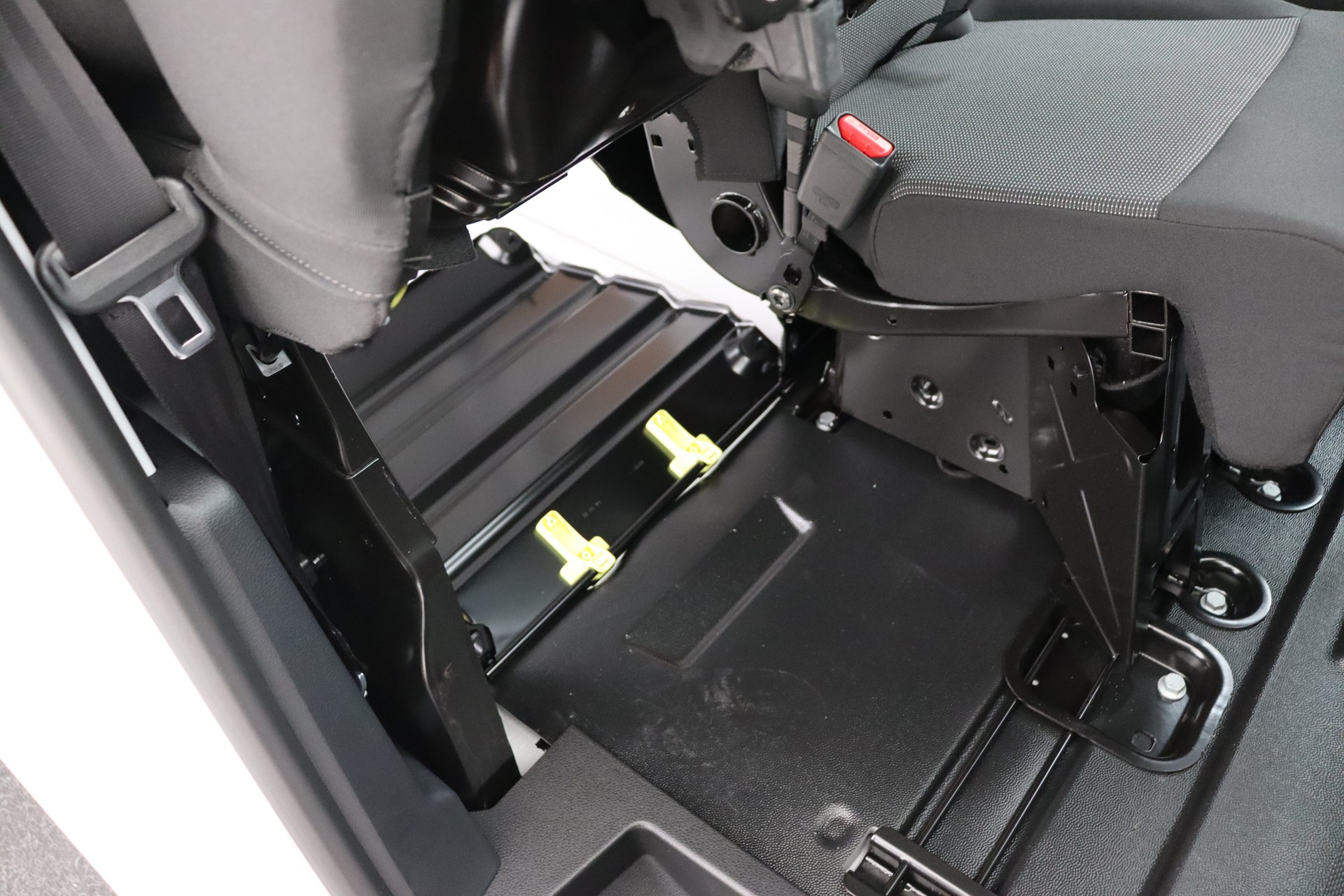 PEUGEOT EXPERT 2.0 BlueHDi 145 S&S EAT8   Standard