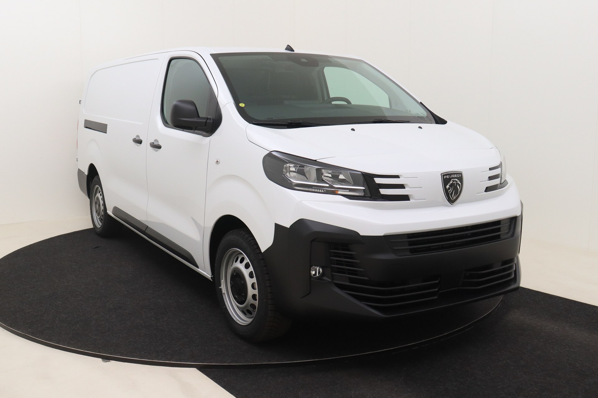 PEUGEOT EXPERT 2.0 BlueHDi 145 MAN6 Long