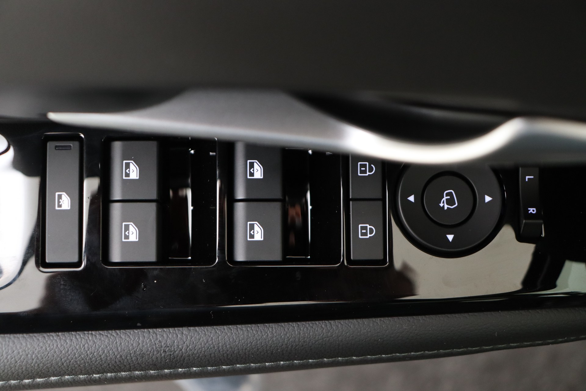 HYUNDAI TUCSON 1.6 T-GDi HEV 215ch 6AT 20th Anniversary Sensation Pack