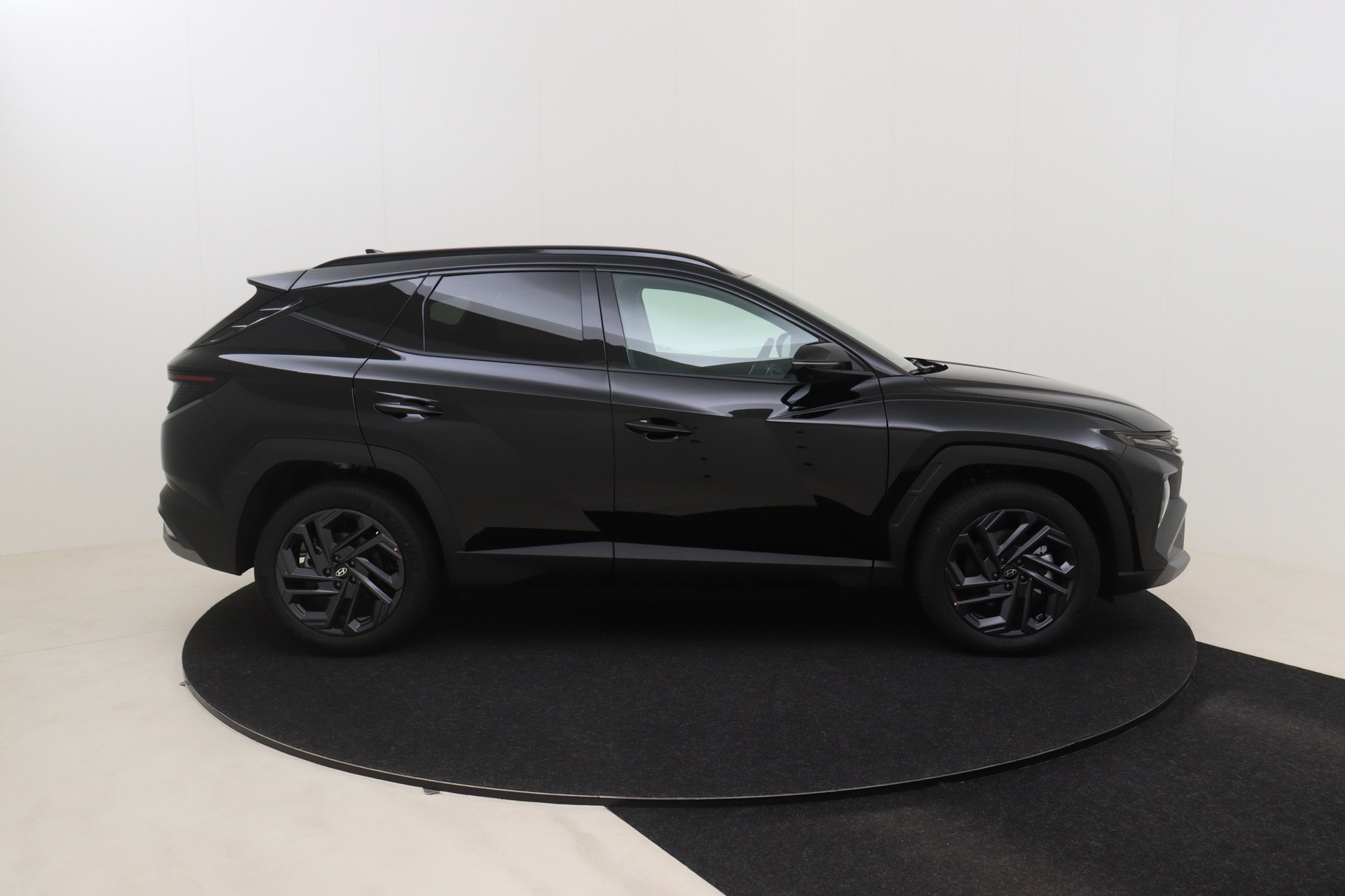 HYUNDAI TUCSON 1.6 T-GDi HEV 215ch 6AT 20th Anniversary Sensation Pack