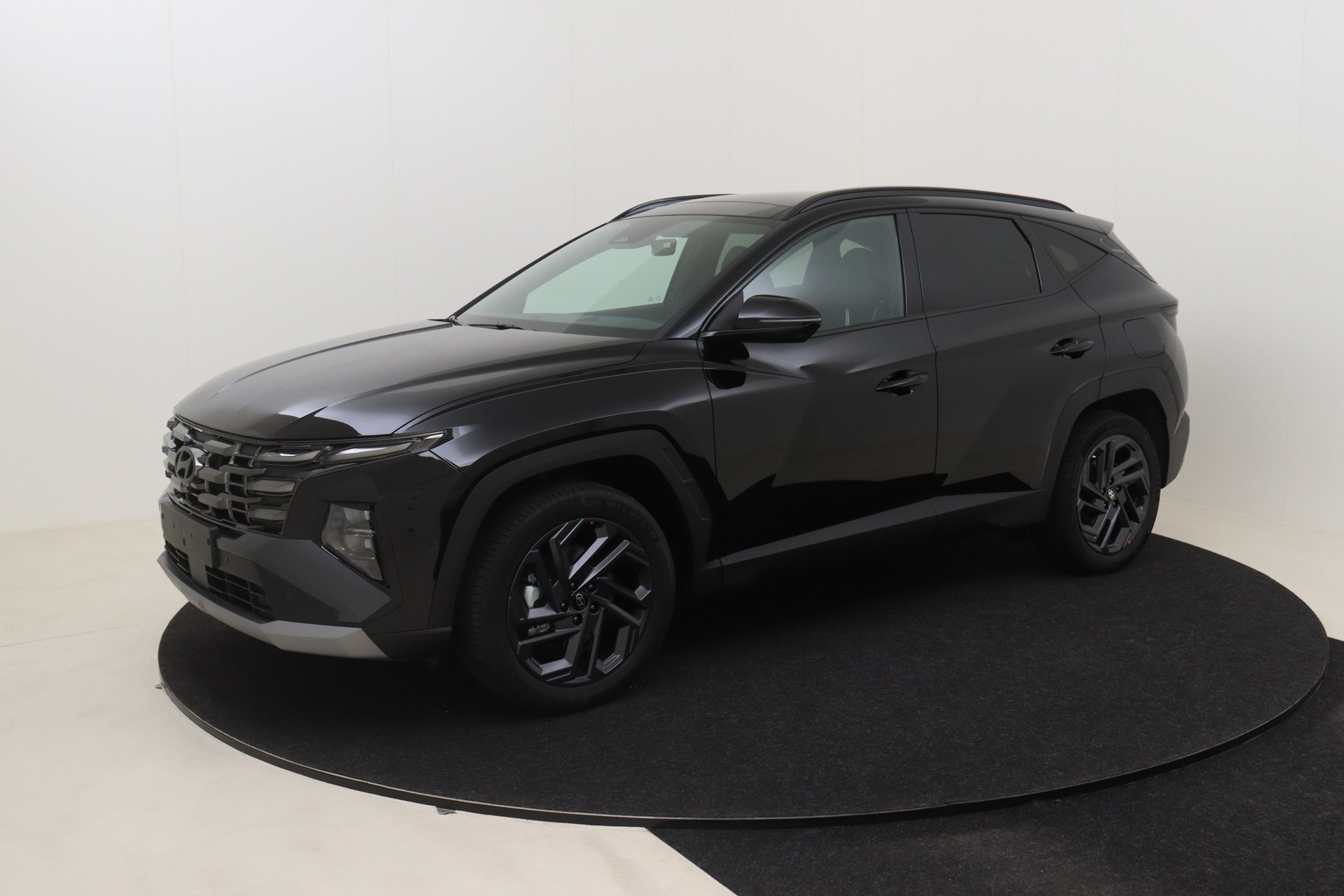 HYUNDAI TUCSON 1.6 T-GDi HEV 215ch 6AT 20th Anniversary Sensation Pack