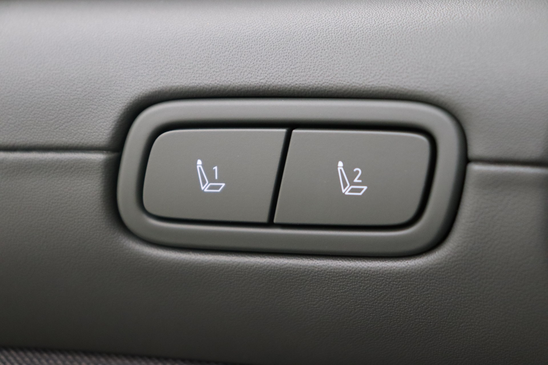 HYUNDAI TUCSON 1.6 T-GDi HEV 215ch 6AT 20th Anniversary Sensation Pack