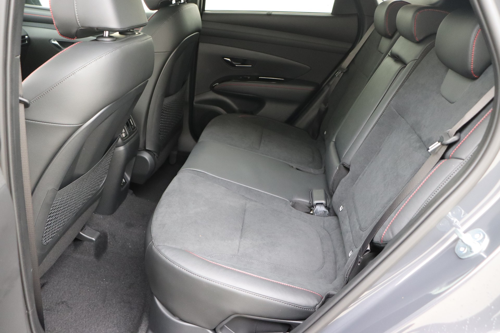 HYUNDAI TUCSON 1.6 T-GDi HEV 215ch 6AT Shine N-line