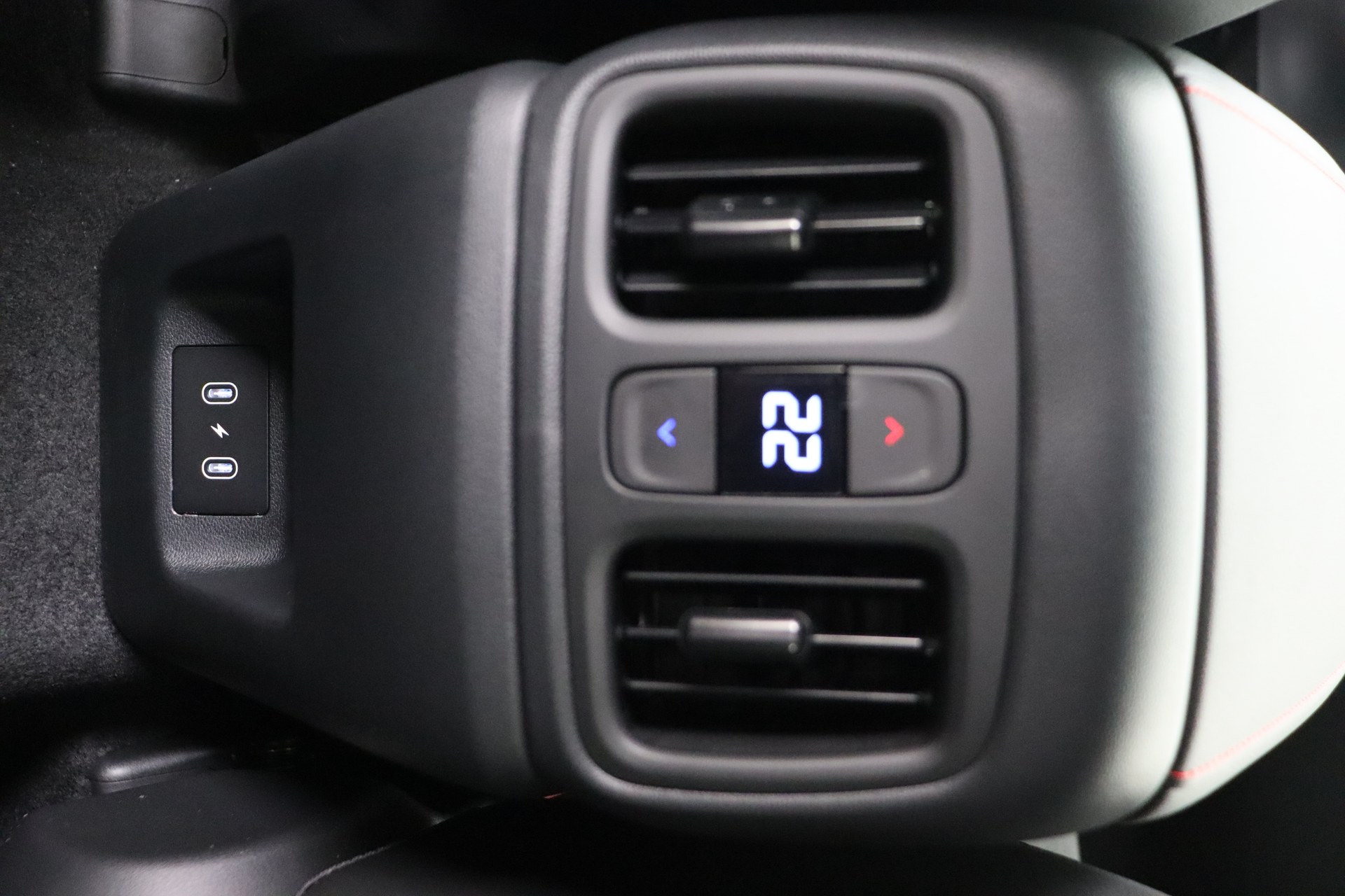 HYUNDAI TUCSON 1.6 T-GDi HEV 215ch 6AT Shine N-line