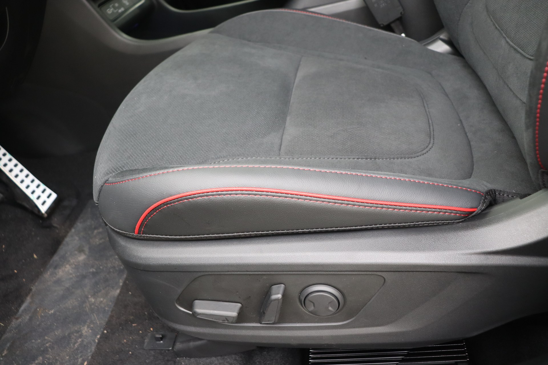 HYUNDAI TUCSON 1.6 T-GDi HEV 239ch 6AT Feel N-line