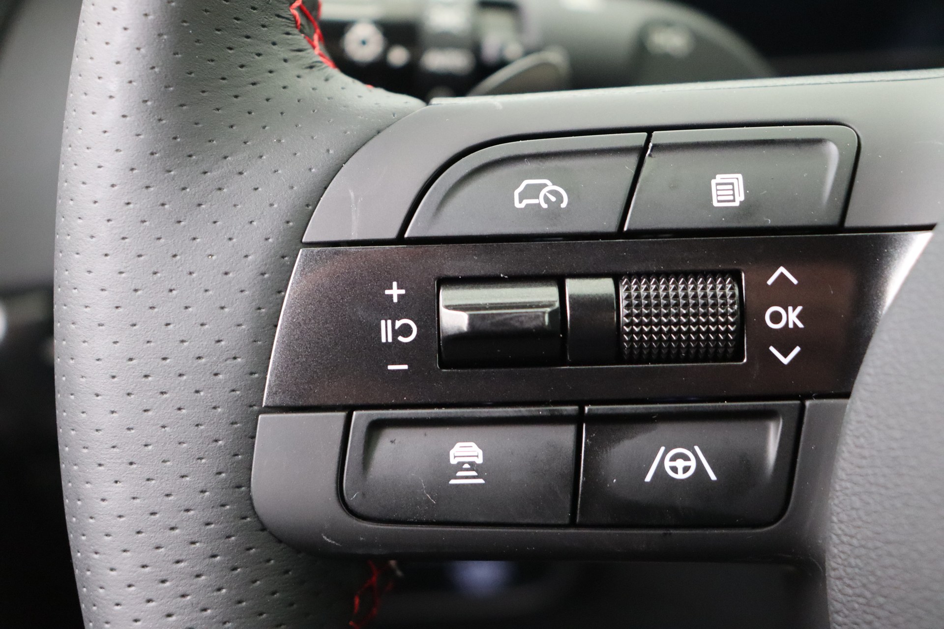 HYUNDAI TUCSON 1.6 T-GDi HEV 239ch 6AT Feel N-line