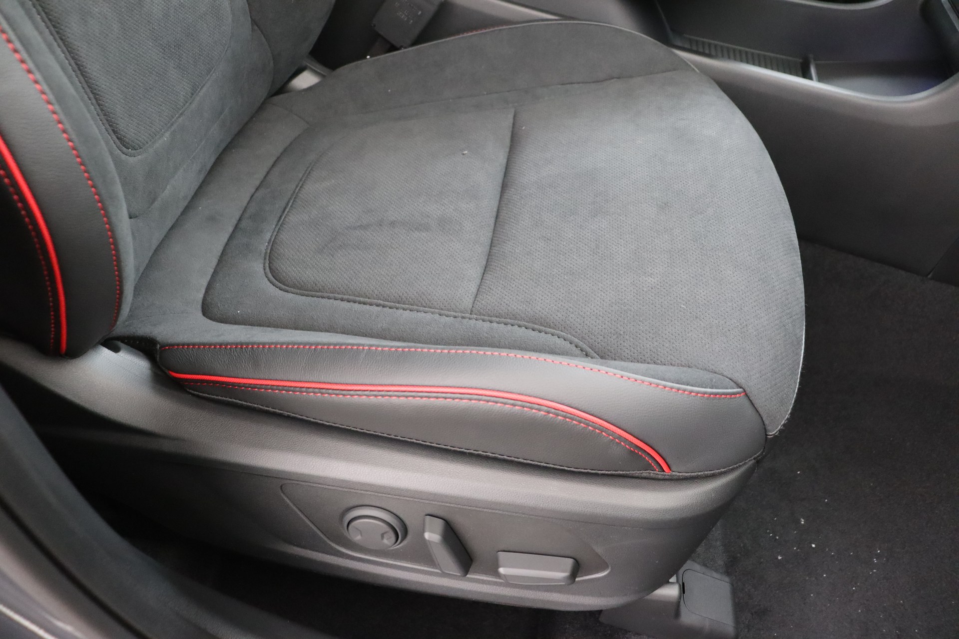 HYUNDAI TUCSON 1.6 T-GDi HEV 239ch 6AT Feel N-line