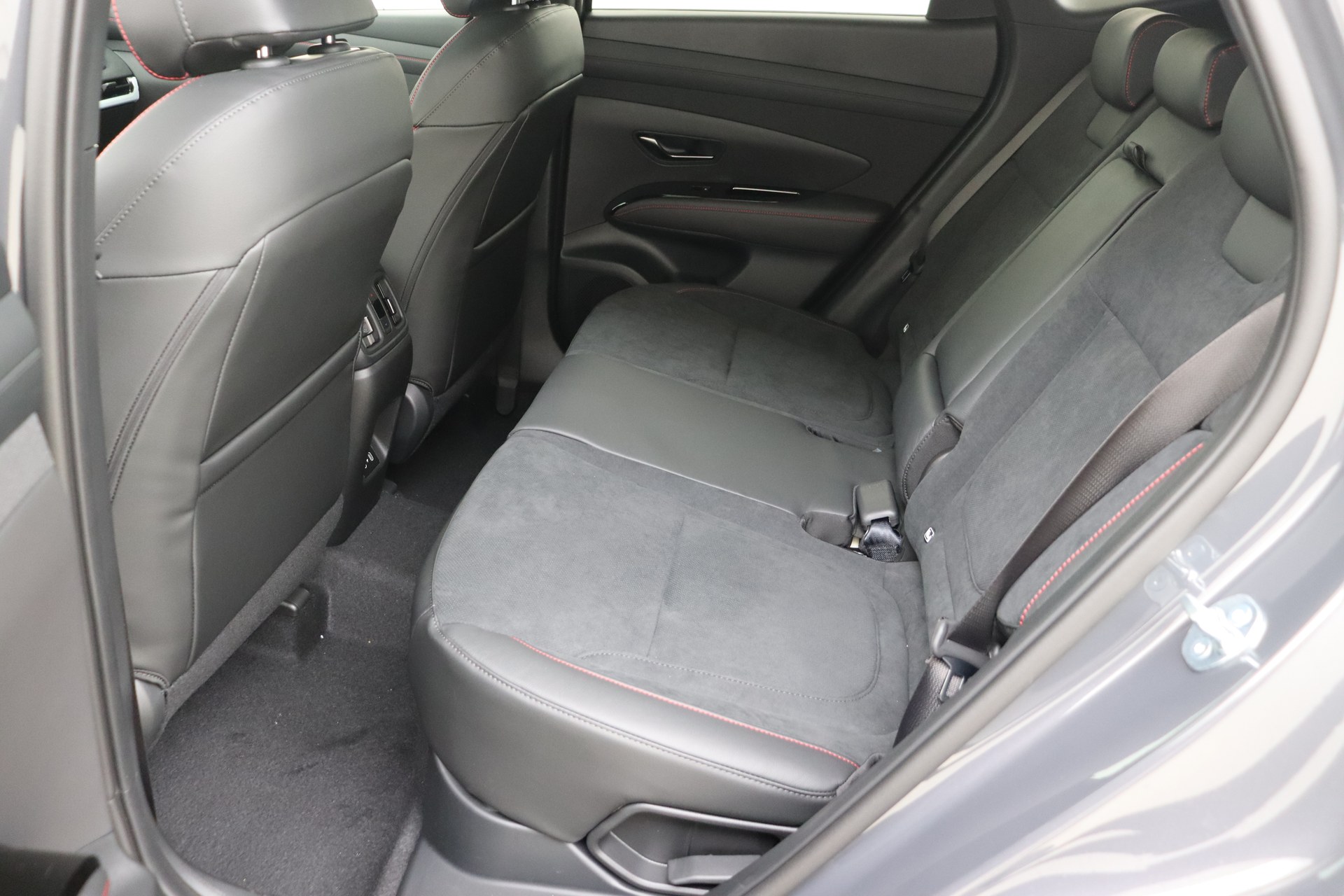 HYUNDAI TUCSON 1.6 T-GDi HEV 239ch 6AT Feel N-line