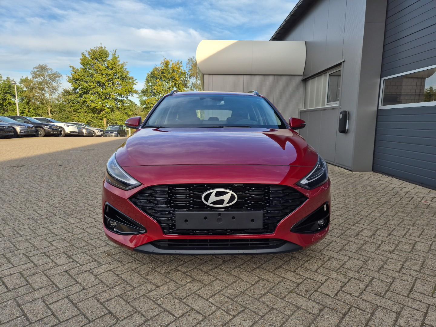 HYUNDAI I30 1.5 Gasoline 97hp