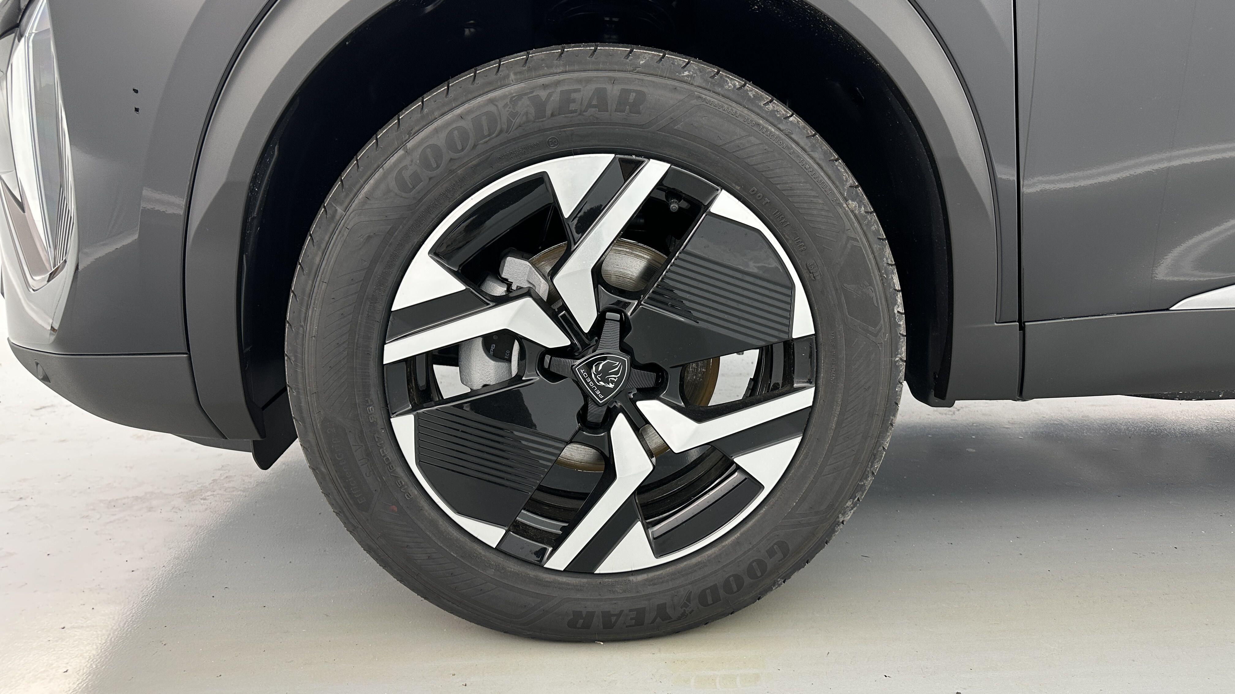PEUGEOT 2008 II(2) 1.2 PureTech 130ch GT EAT8
