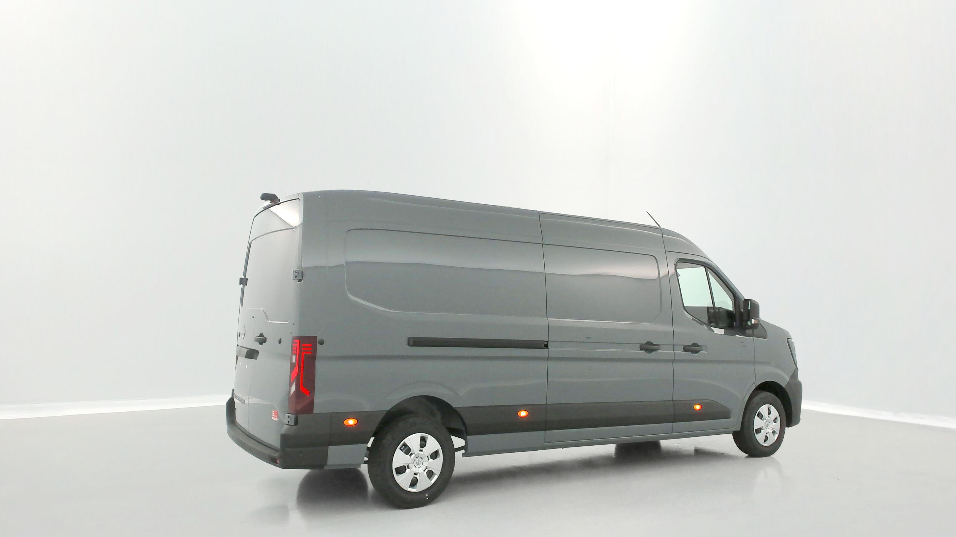 NISSAN INTERSTAR III L3H2 3t5 2.0 dCi 150ch Tekna