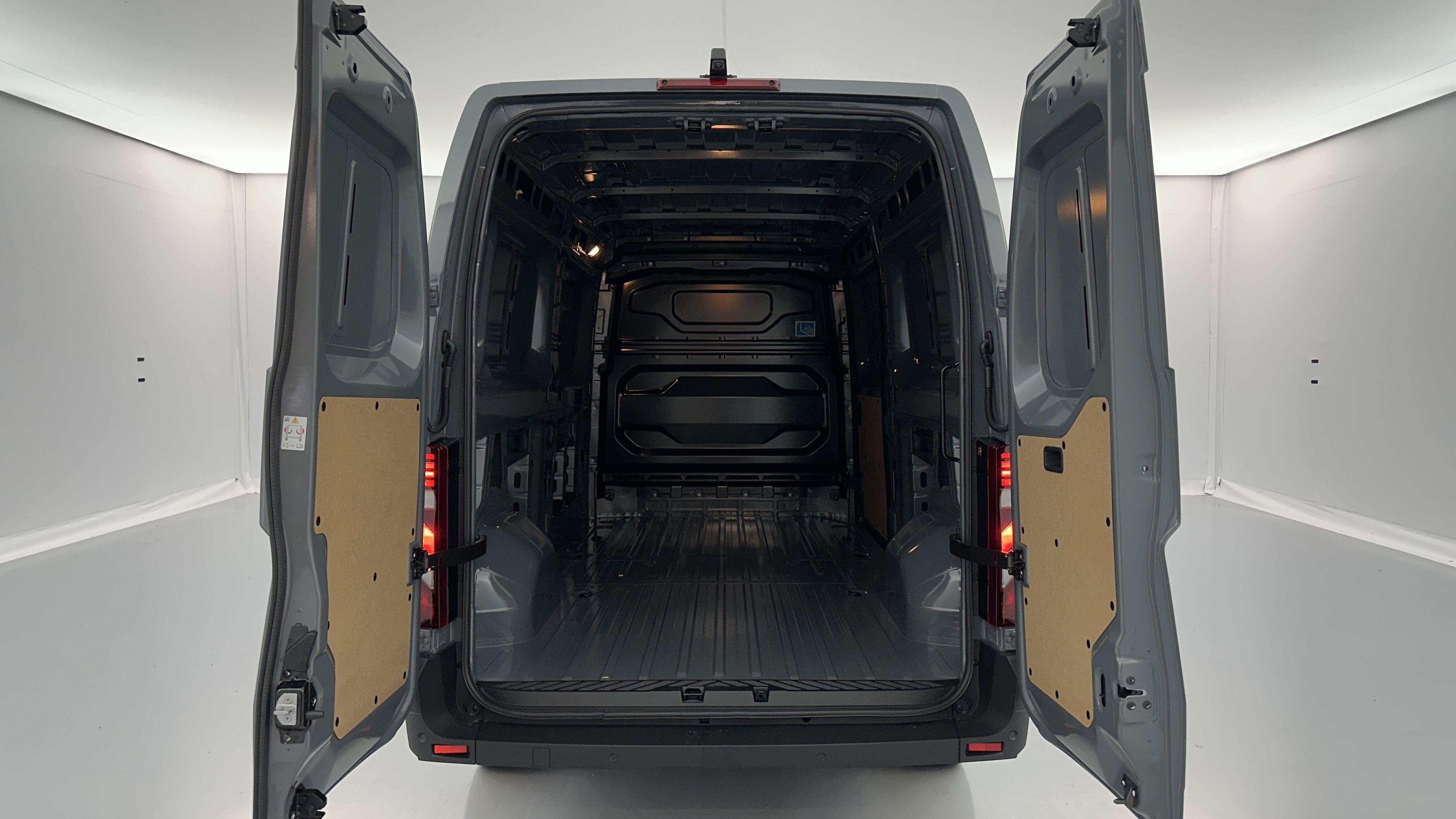 NISSAN INTERSTAR III L3H2 3t5 2.0 dCi 150ch Tekna
