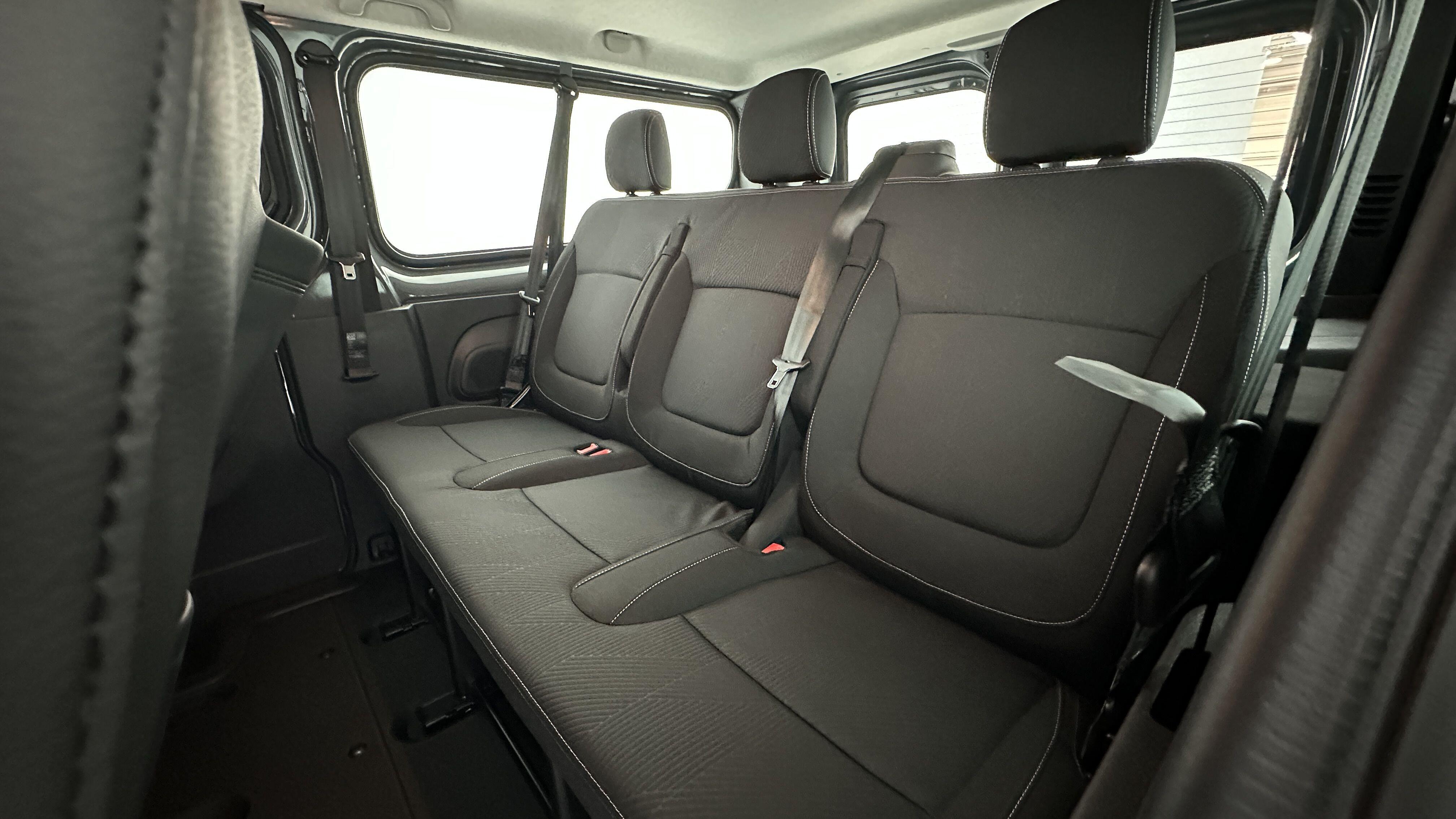 NISSAN PRIMASTAR COMBI II L2H1 3.0t 2.0 dCi 150ch Acenta