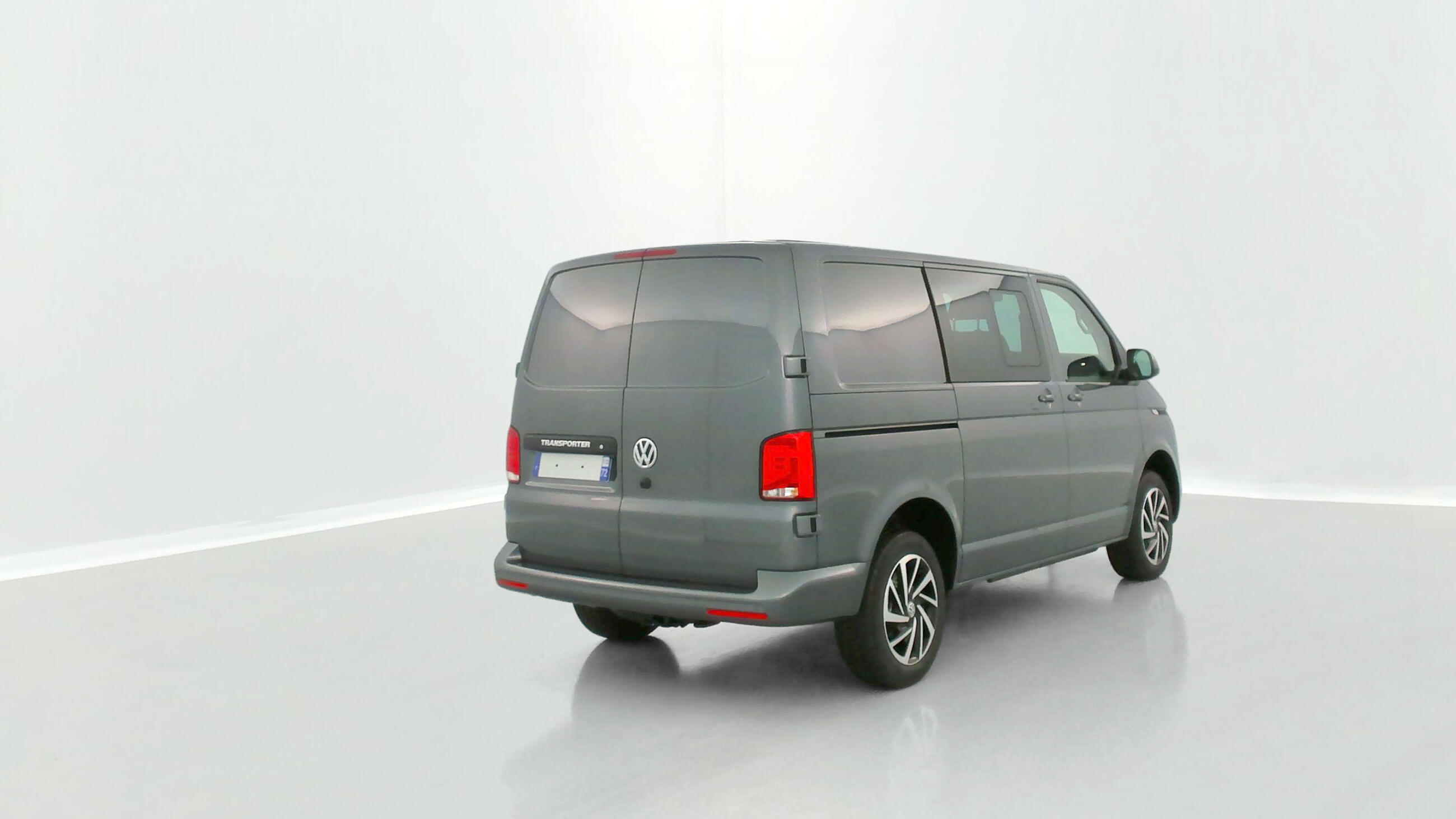 VOLKSWAGEN Transporter 6.1 procab L1 2.0 TDI 150ch Business Plus DSG7