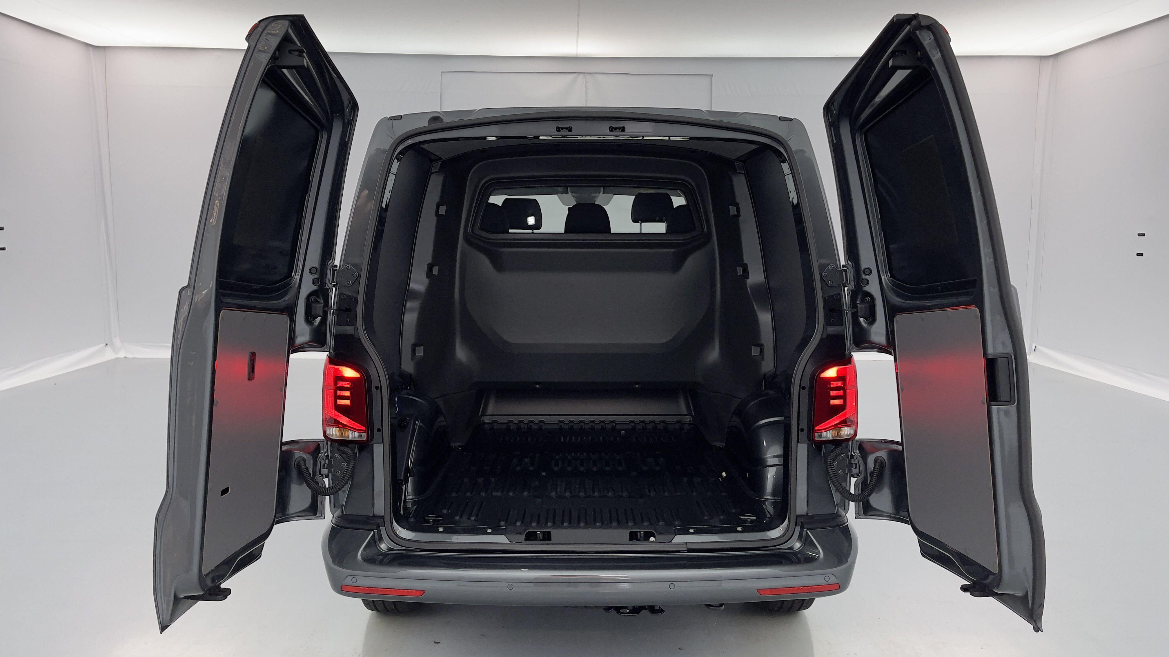 VOLKSWAGEN Transporter 6.1 procab L1 2.0 TDI 150ch Business Plus DSG7