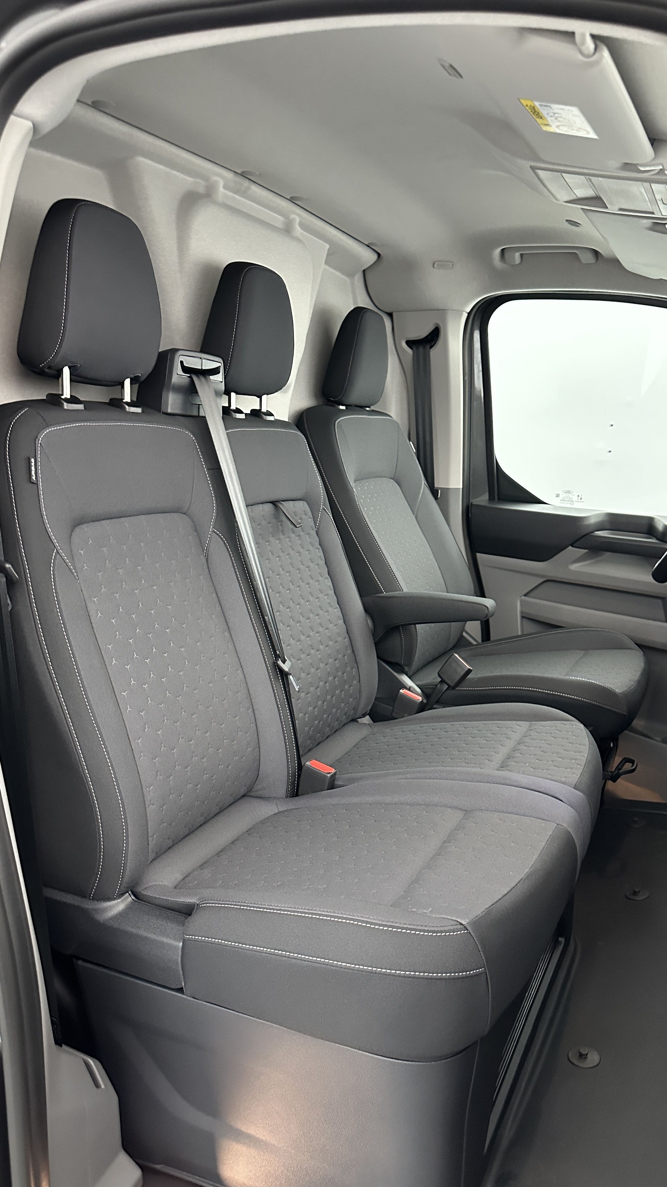 FORD TRANSIT CUSTOM II 320 L2H1 2.0 Ecoblue 170ch Limited BVA8