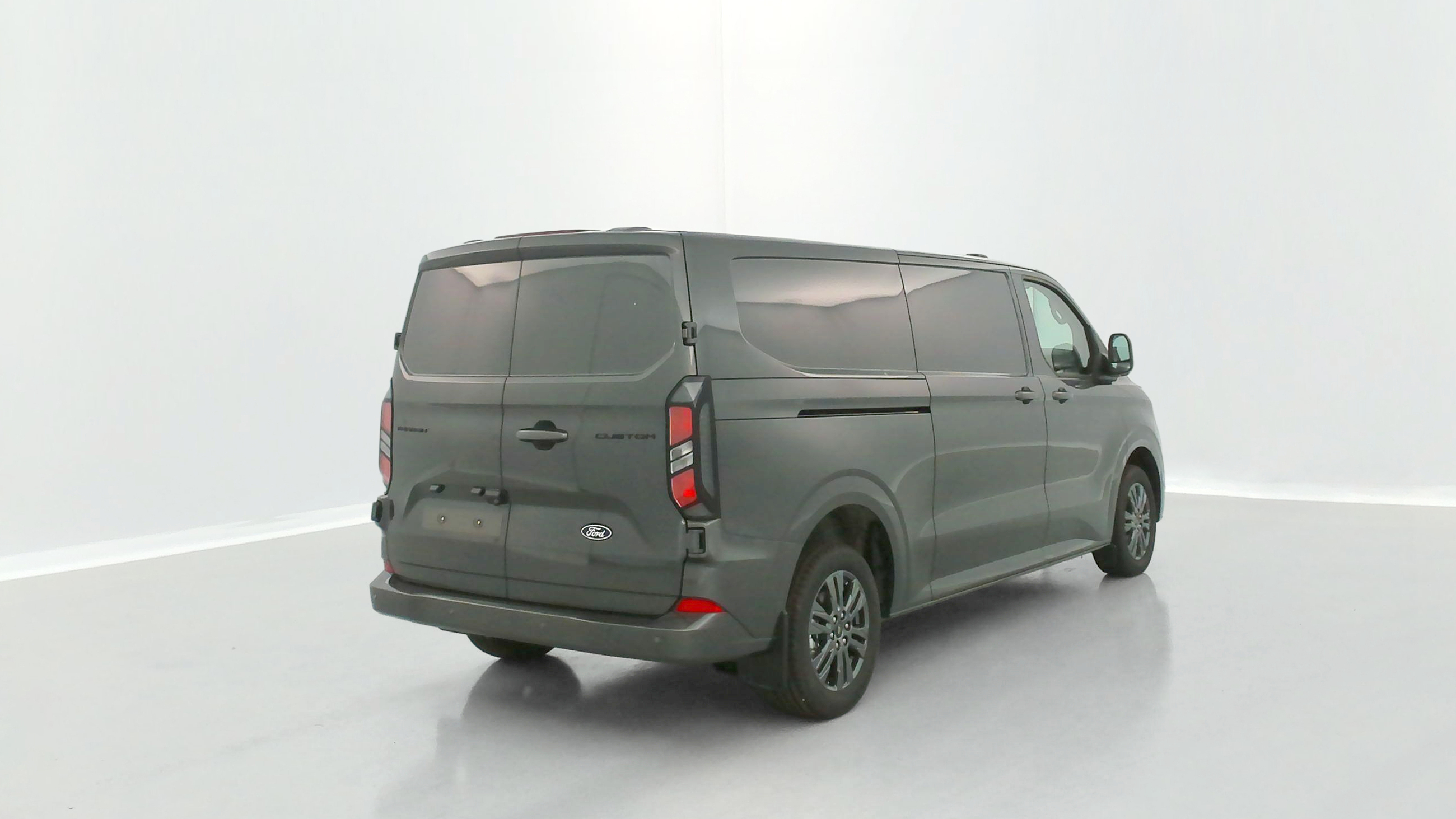 FORD TRANSIT CUSTOM II 320 L2H1 2.0 Ecoblue 170ch Limited BVA8